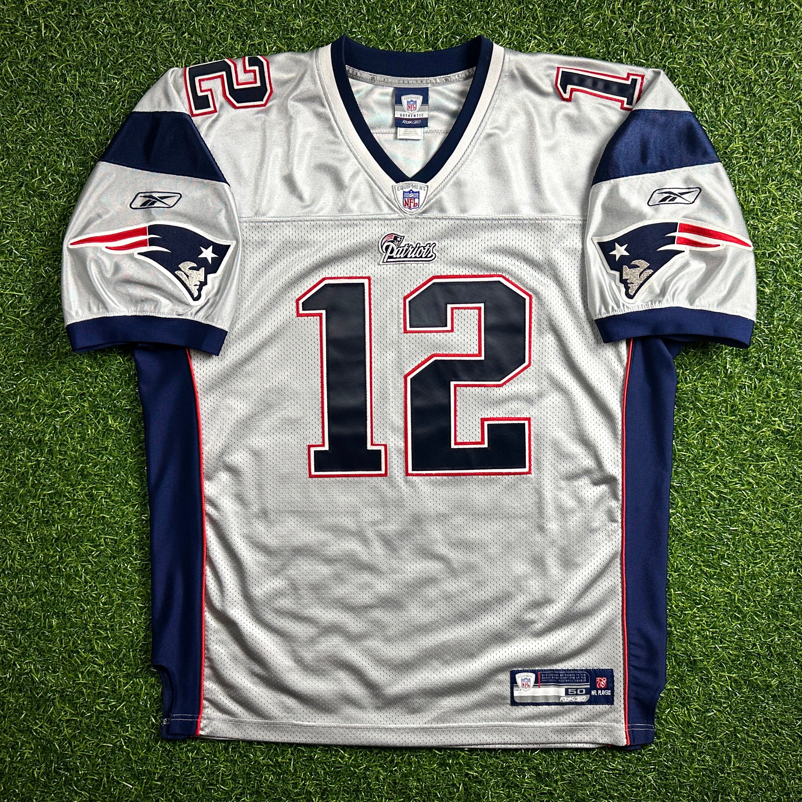 2007 Reebok NFL Authentic Jersey New England Patriots Tom Brady Sz. 50 Silver Alternate
