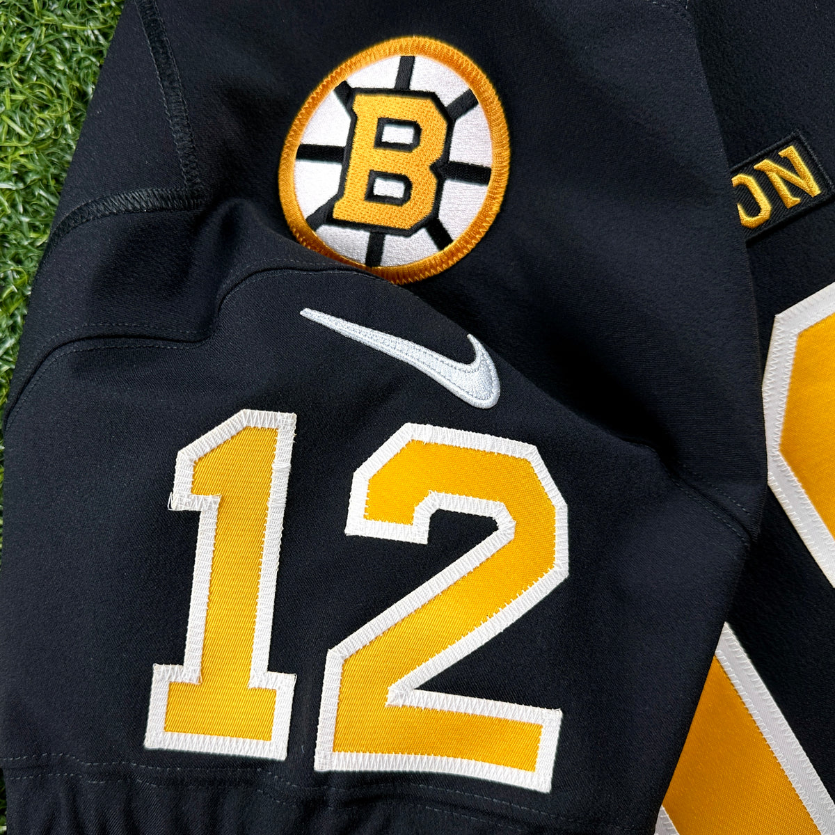 New! Nike NFL X NHL Vapor Elite Authentic Jersey Boston Bruins New England Patriots Tom Brady Sz. 44 Mashup