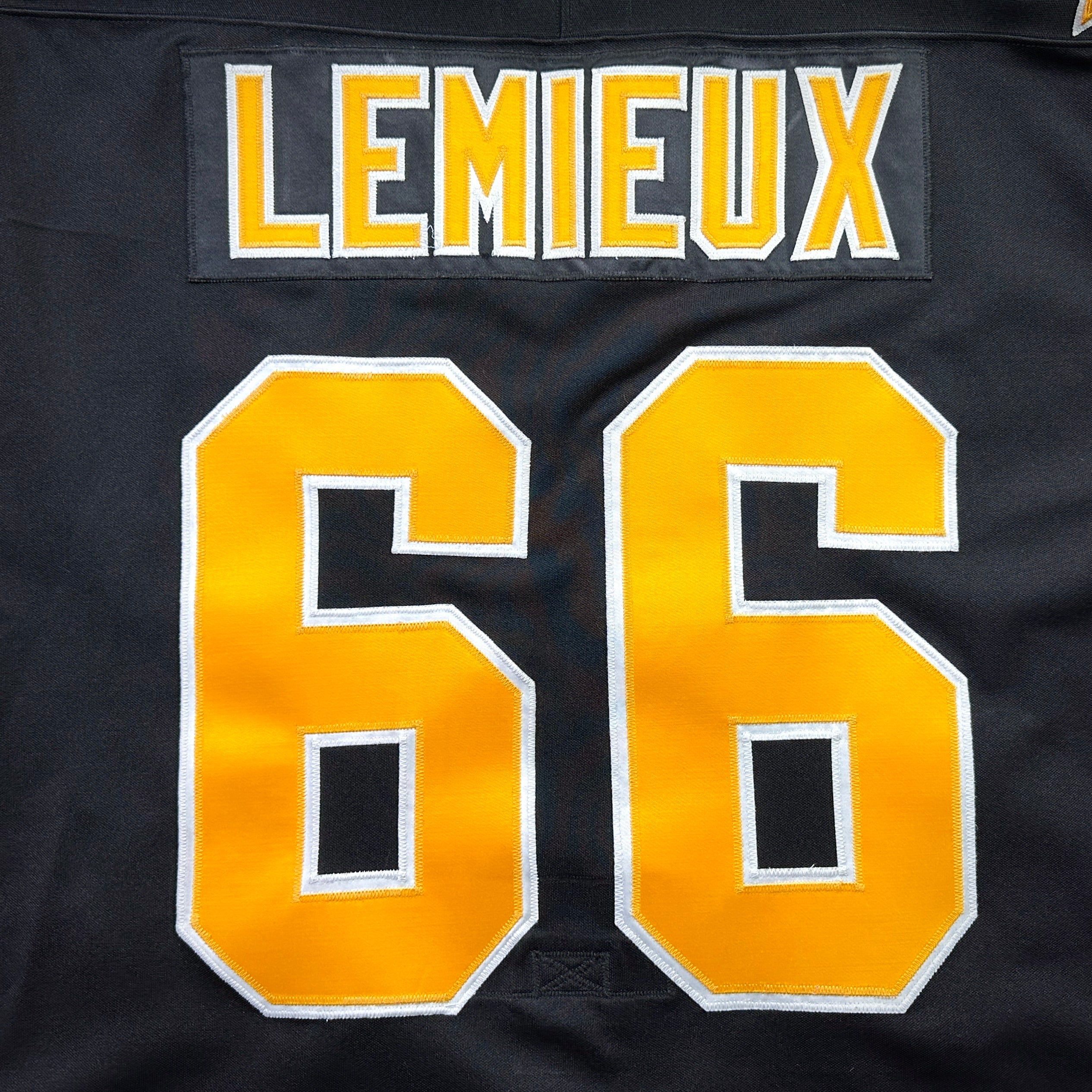 1994 CCM NHL Center Ice Authentic Jersey Pittsburgh Penguins Mario Lemieux Sz. 48 Vintage