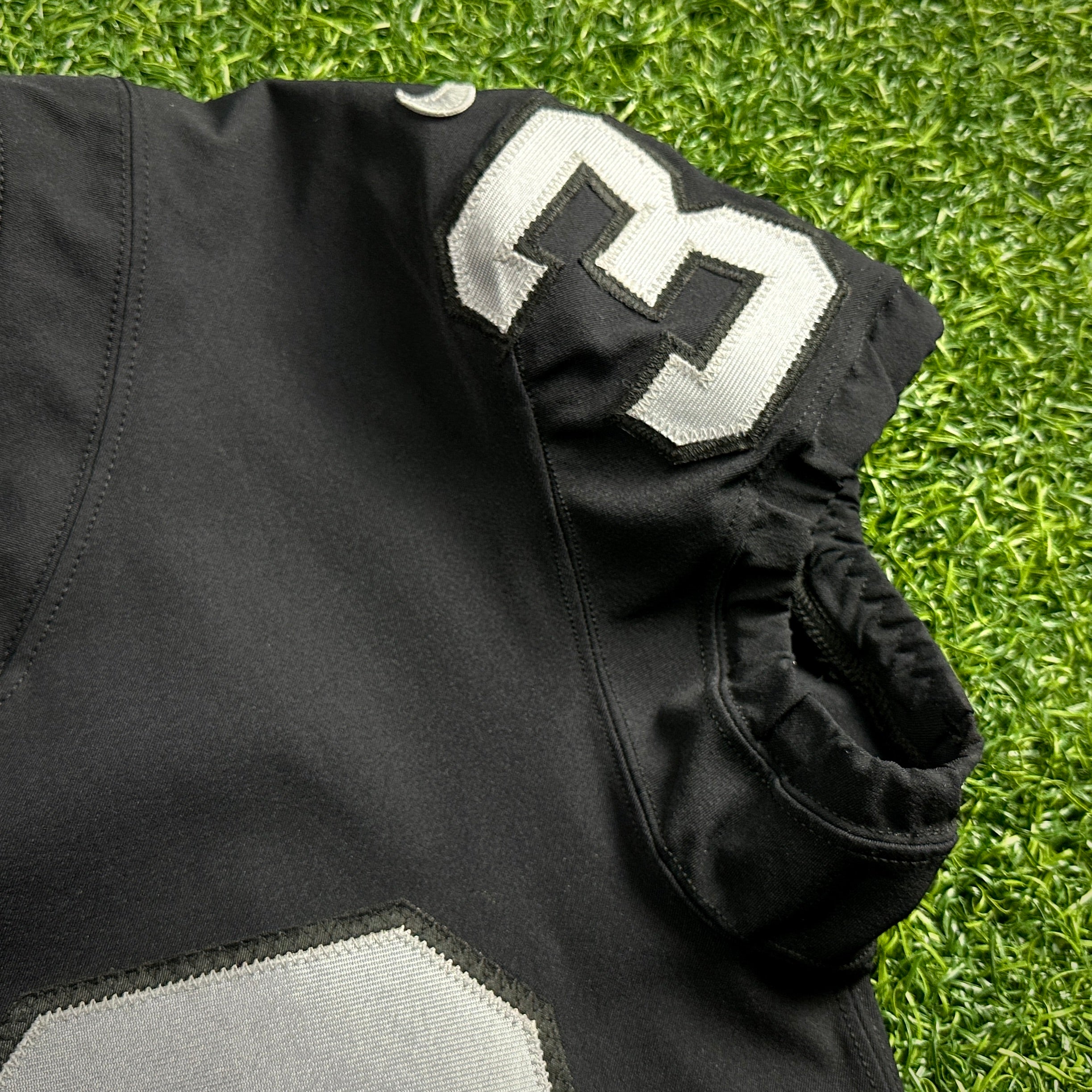 2022 Nike NFL Game Used Worn Jersey Las Vegas Raiders Roderic Teamer Inscribed
