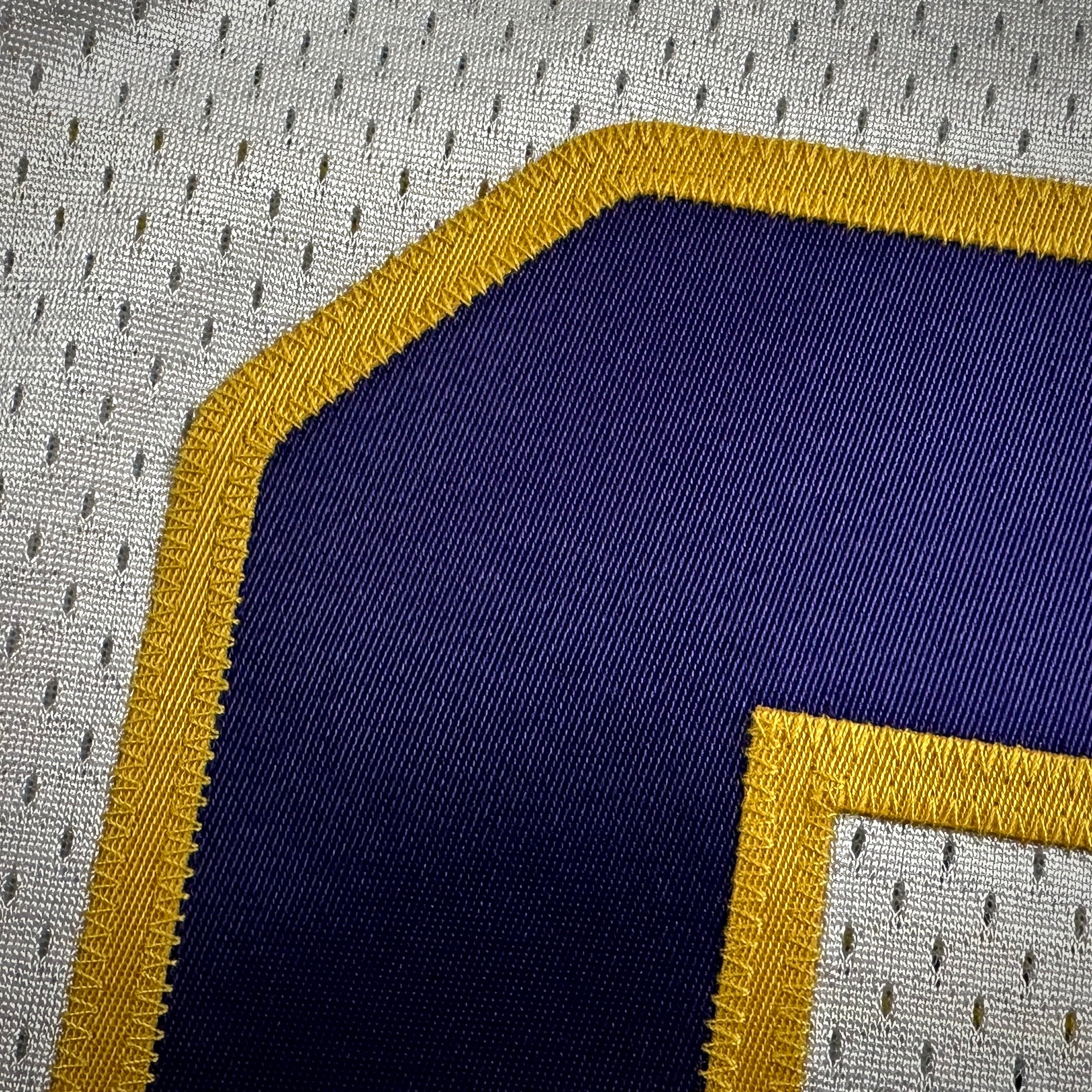 2007 Reebok NFL Team Issued Jersey Minnesota Vikings Joe Anoa’i Roman Reigns WWE Sz. 52
