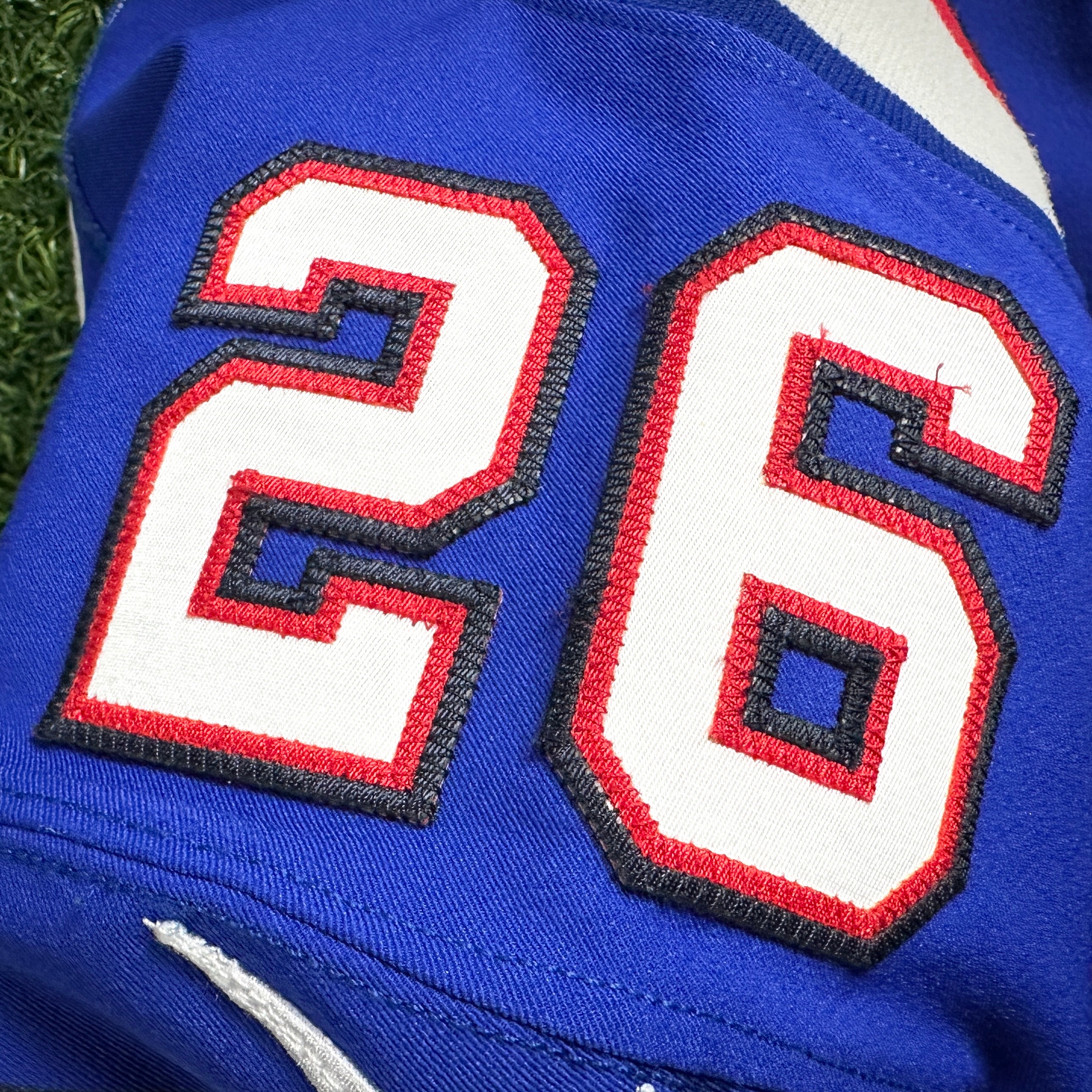 2018 Nike NFL Game Used Worn Jersey Buffalo Bills Taiwan Jones Team COA Captain