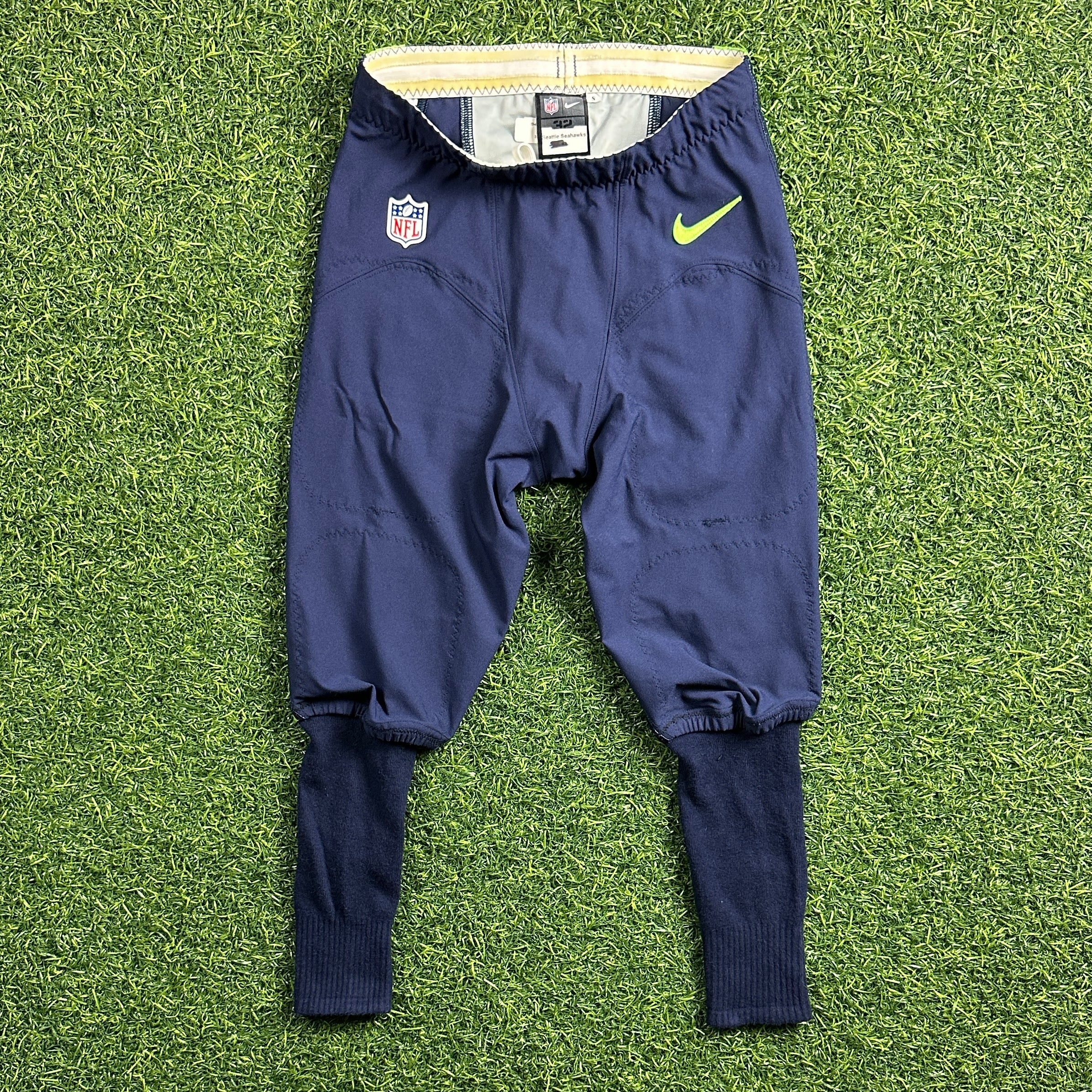 2015 Nike NFL Game Used Pants Seattle Seahawks Cooper Helfet #84 Sz. 32 Socks