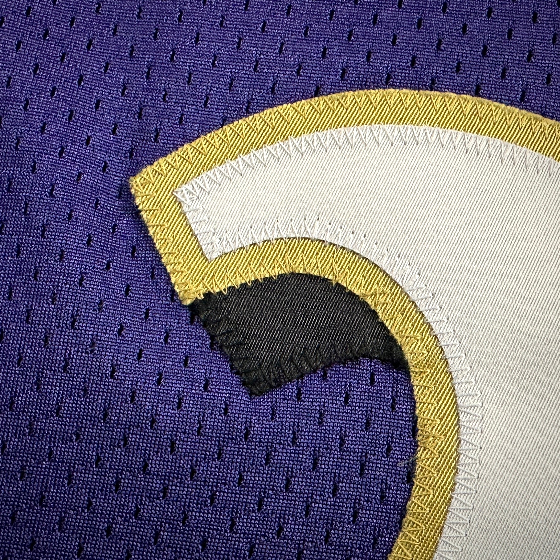 2001 Reebok NFL Authentic Jersey Baltimore Ravens Jamal Lewis Sz. 48 Helmet Tag
