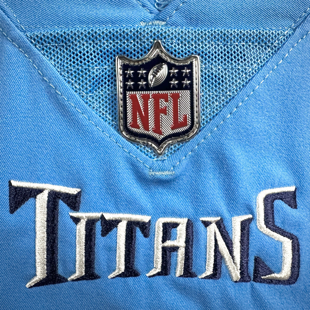 2022 Nike NFL Team-Issued Jersey Tennessee Titans Derrick Henry Autograph Beckett