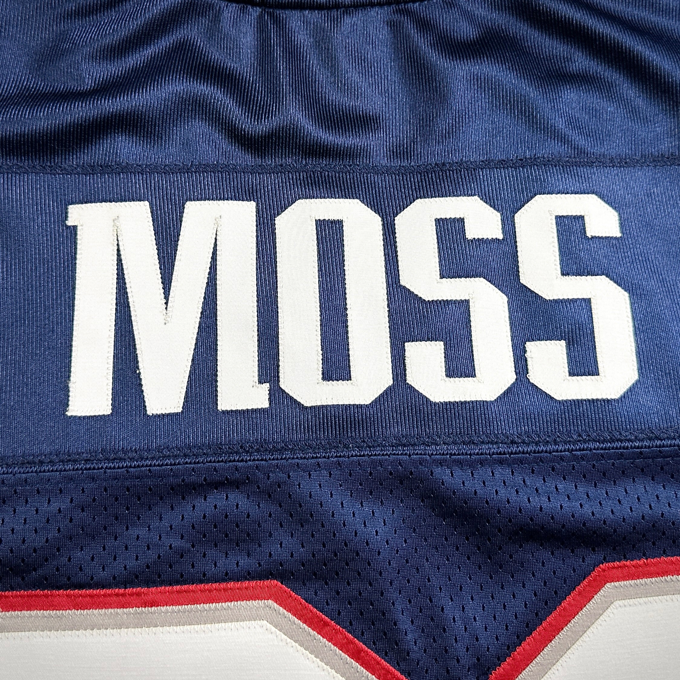 2007 Reebok NFL Authentic Jersey New England Patriots Randy Moss Blue Home Sz. 52