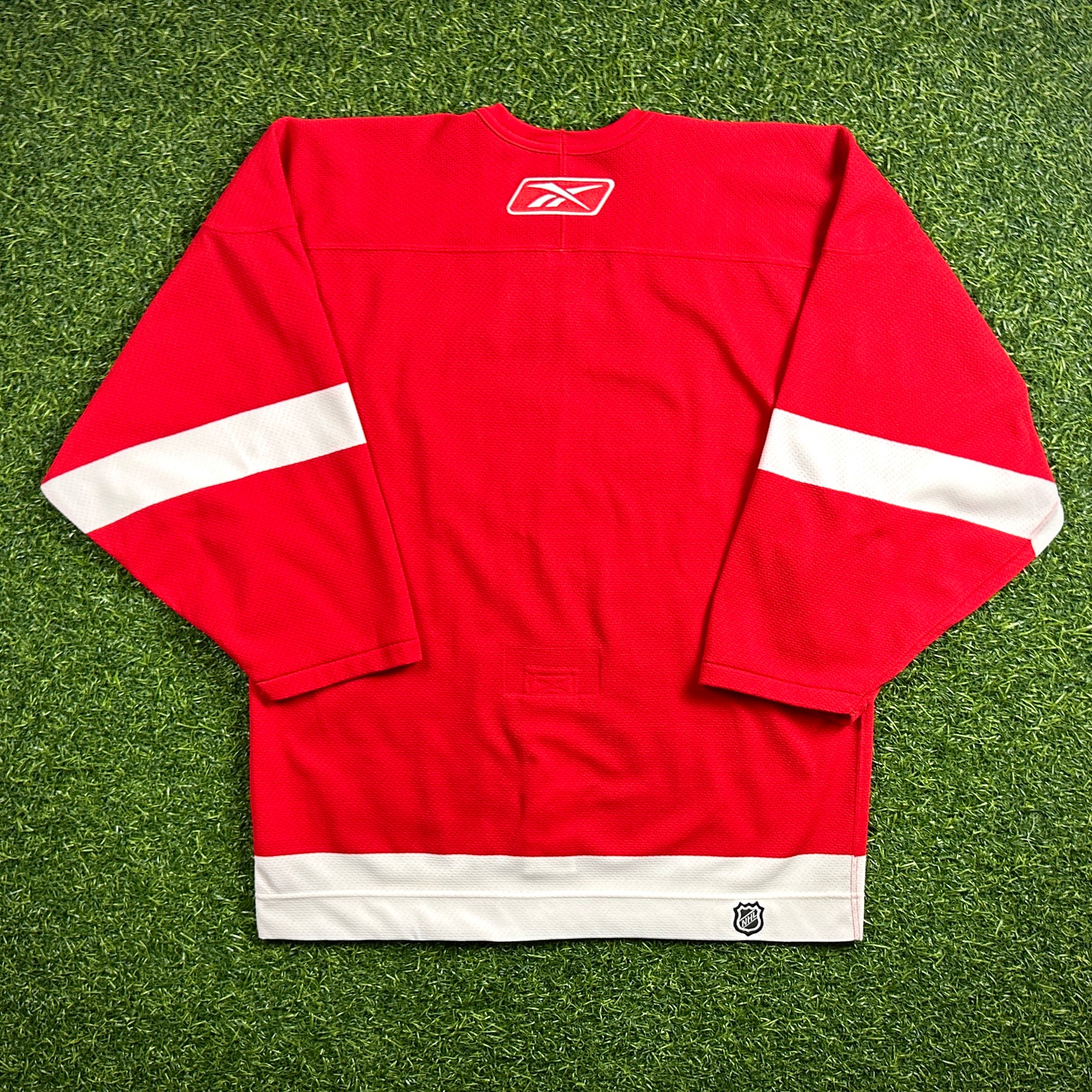 2005/06 Reebok NHL 6100 Pro Model Jersey Detroit Red Wings Sz. 48 Team Issued