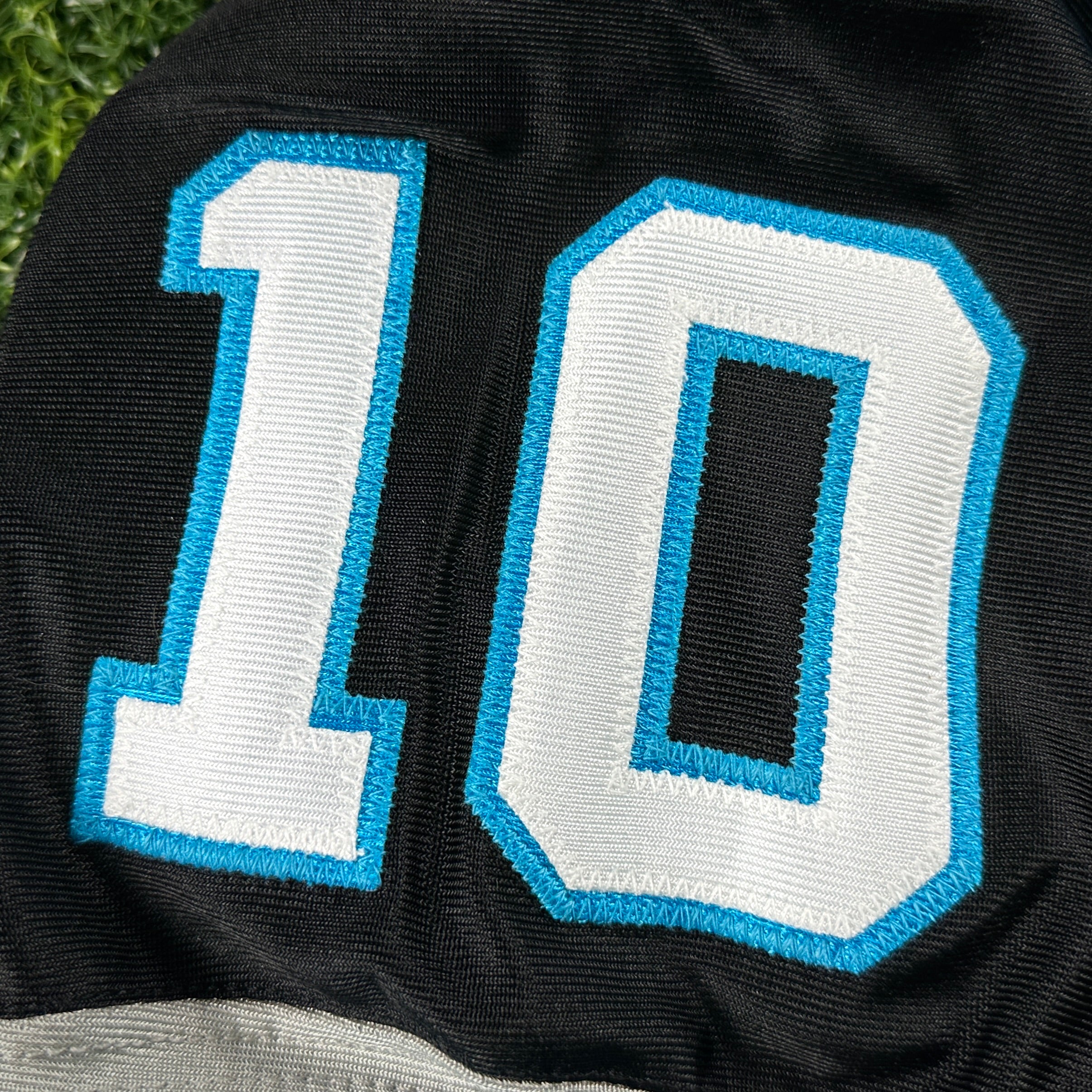 2004 Reebok NFL Team-Issued Game Jersey Carolina Panthers Todd Sauerbrun Sz. 46 Autograph PSA