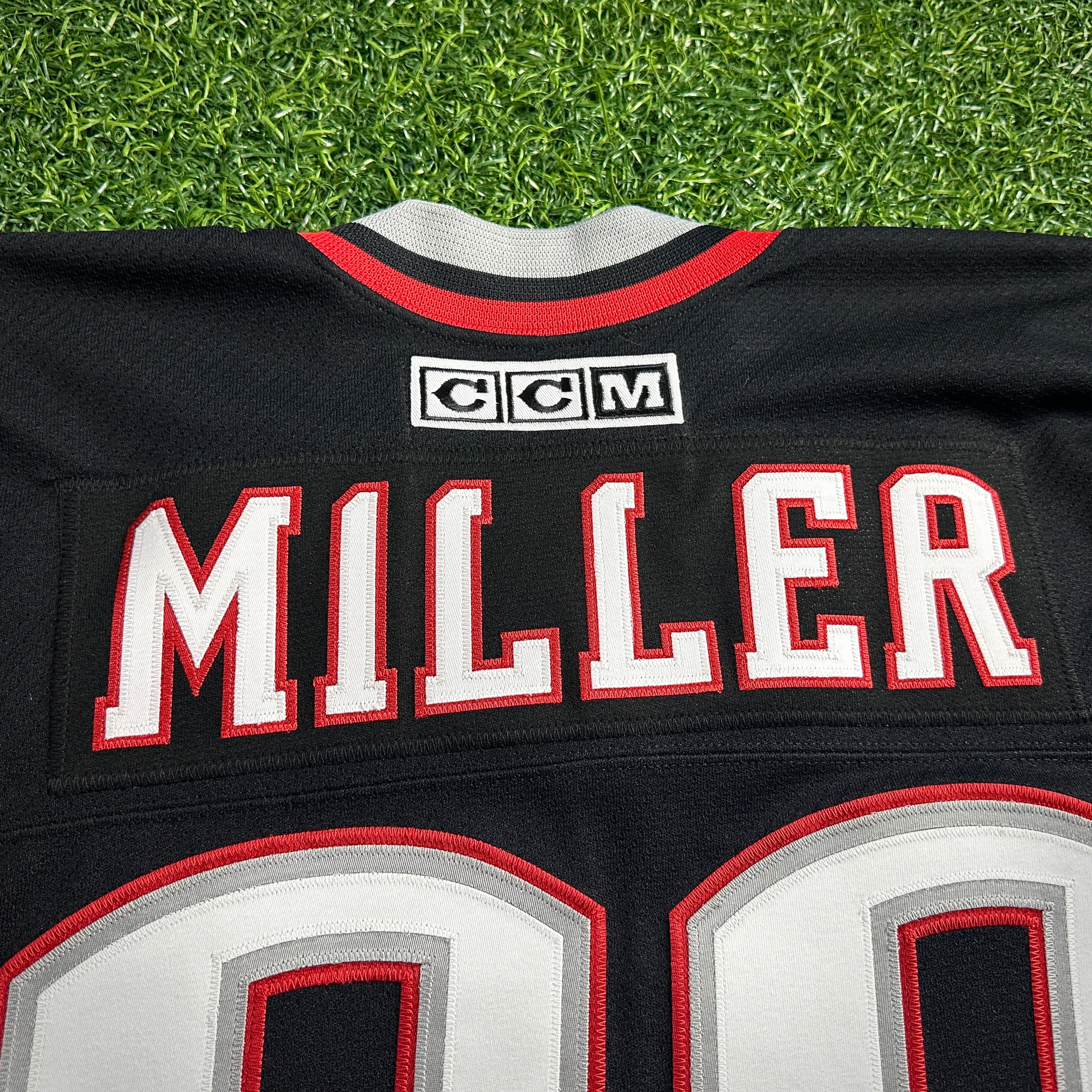 2002 CCM NHL Buffalo Sabres Jersey Ryan Miller Sz 2XL Vintage Rookie Goathead MiC