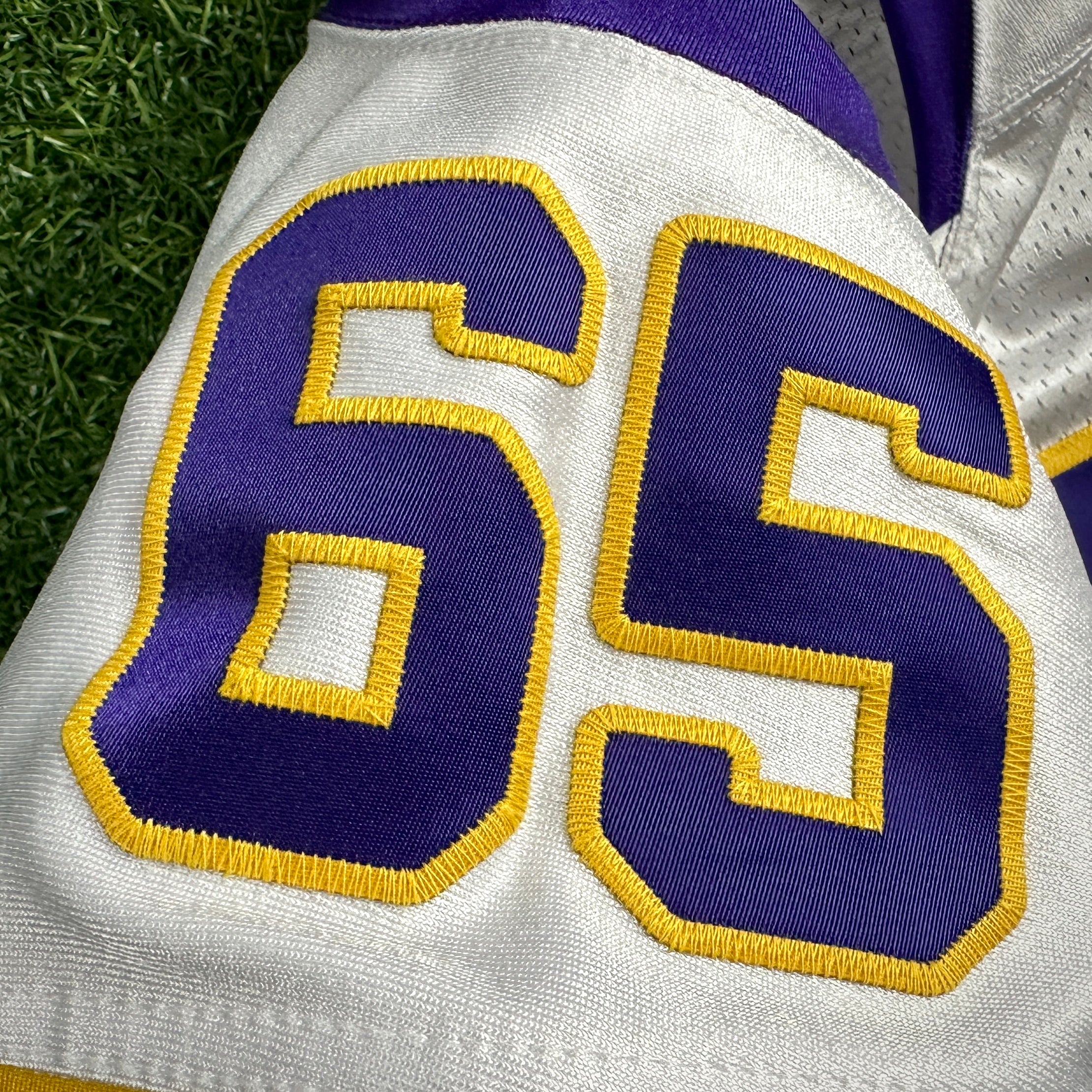 2007 Reebok NFL Team Issued Jersey Minnesota Vikings Joe Anoa’i Roman Reigns WWE Sz. 52