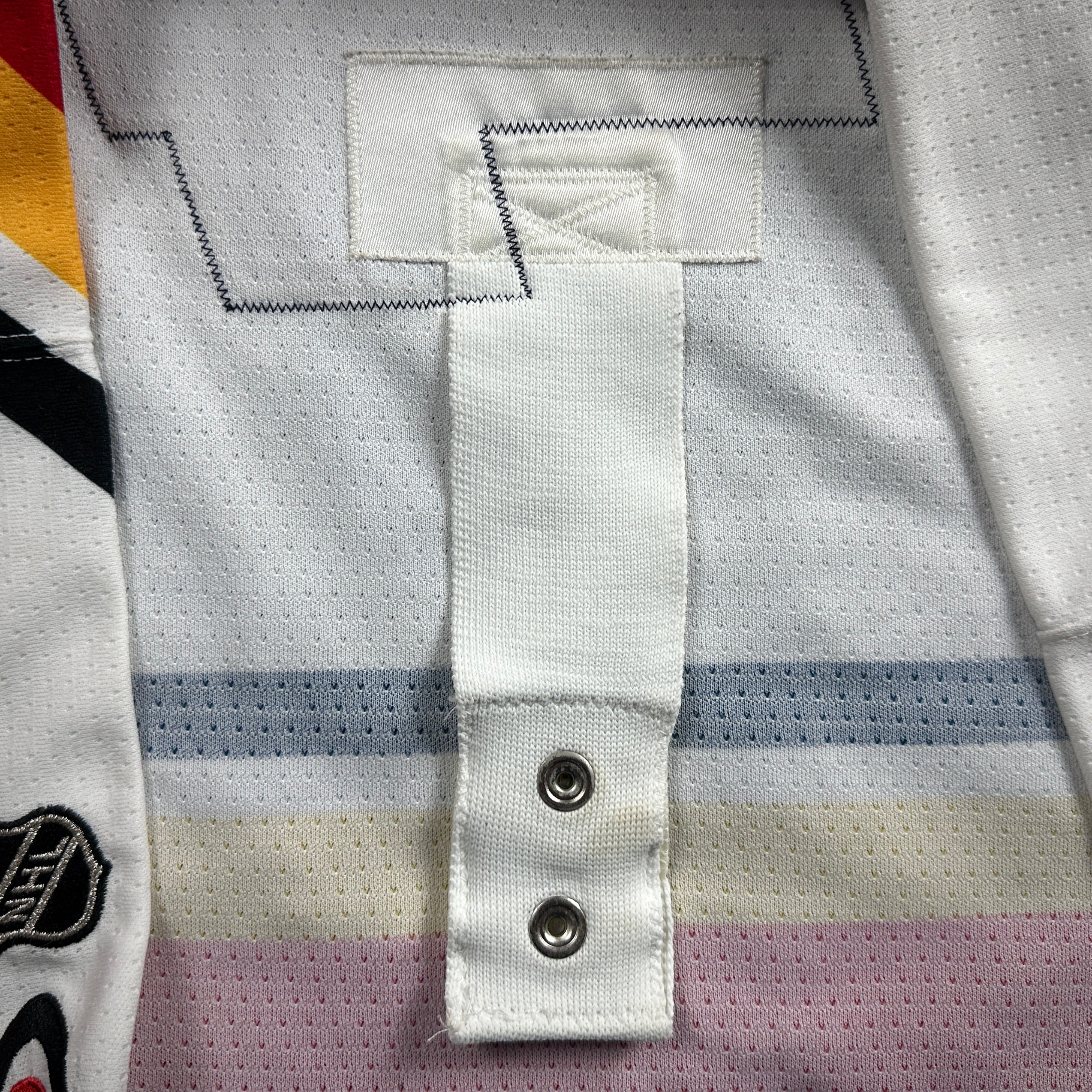 1998/99 Pro Player NHL Authentic Jersey Calgary Flames Theo Fleury Sz 52 Vintage