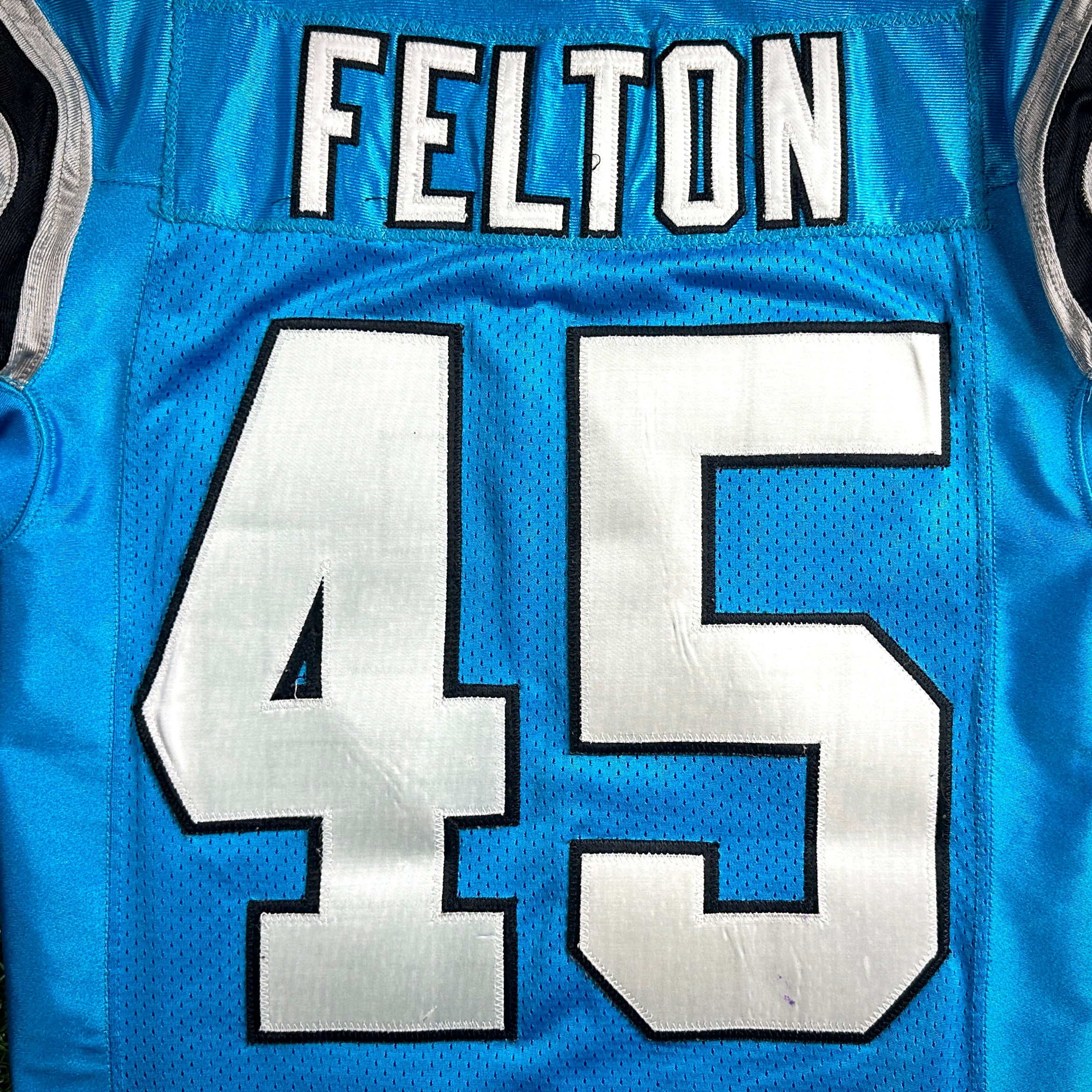 2011 Reebok NFL Game Used Worn Jersey Carolina Panthers Jerome Felton 3 Games