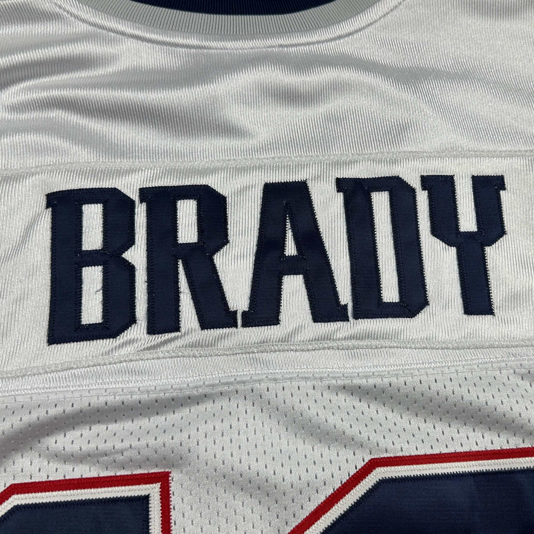 2011 Reebok NFL Authentic White Jersey New England Patriots Tom Brady Sz. 50