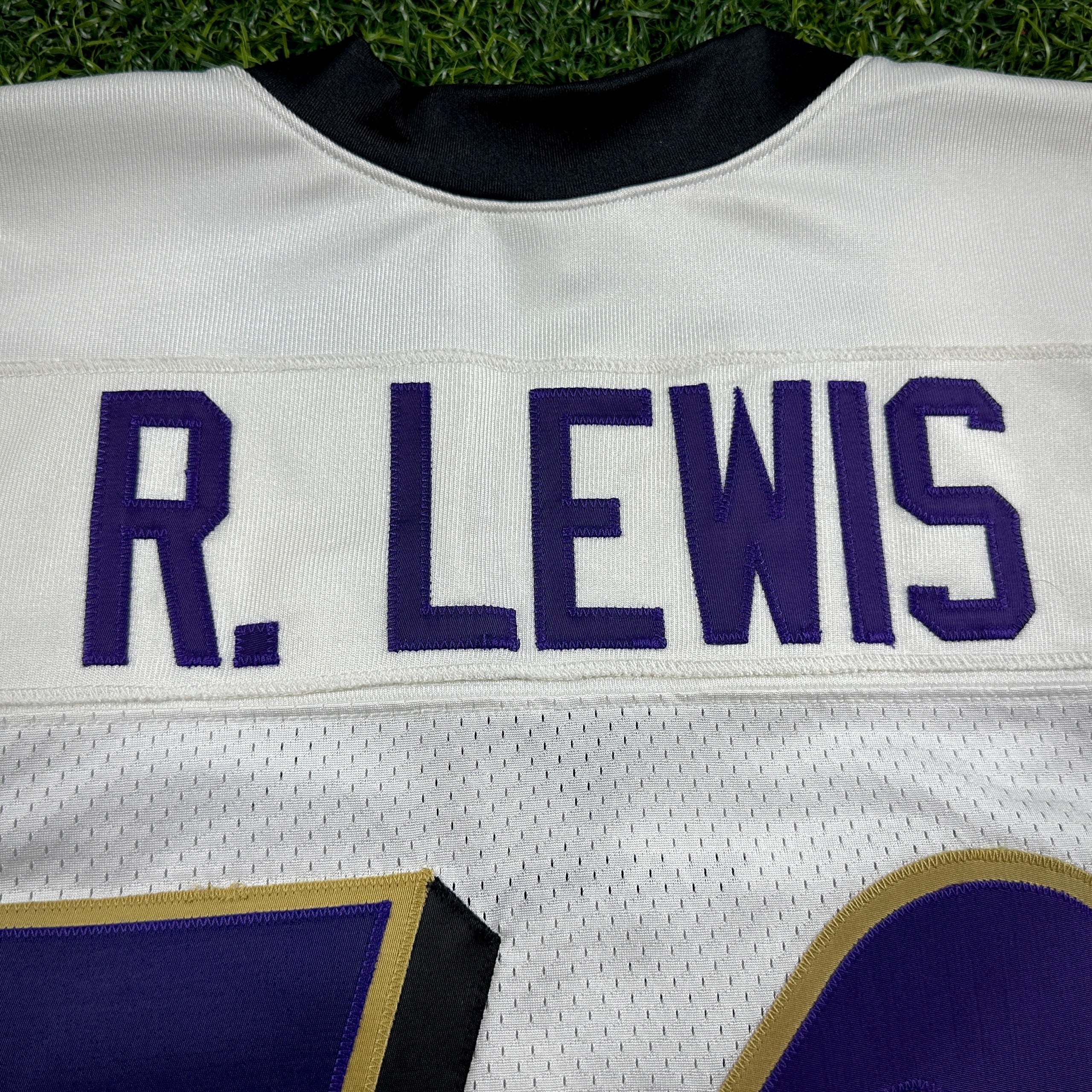 2000 Nike NFL Authentic Jersey Baltimore Ravens Ray Lewis Super Bowl XXXV SZ. 52