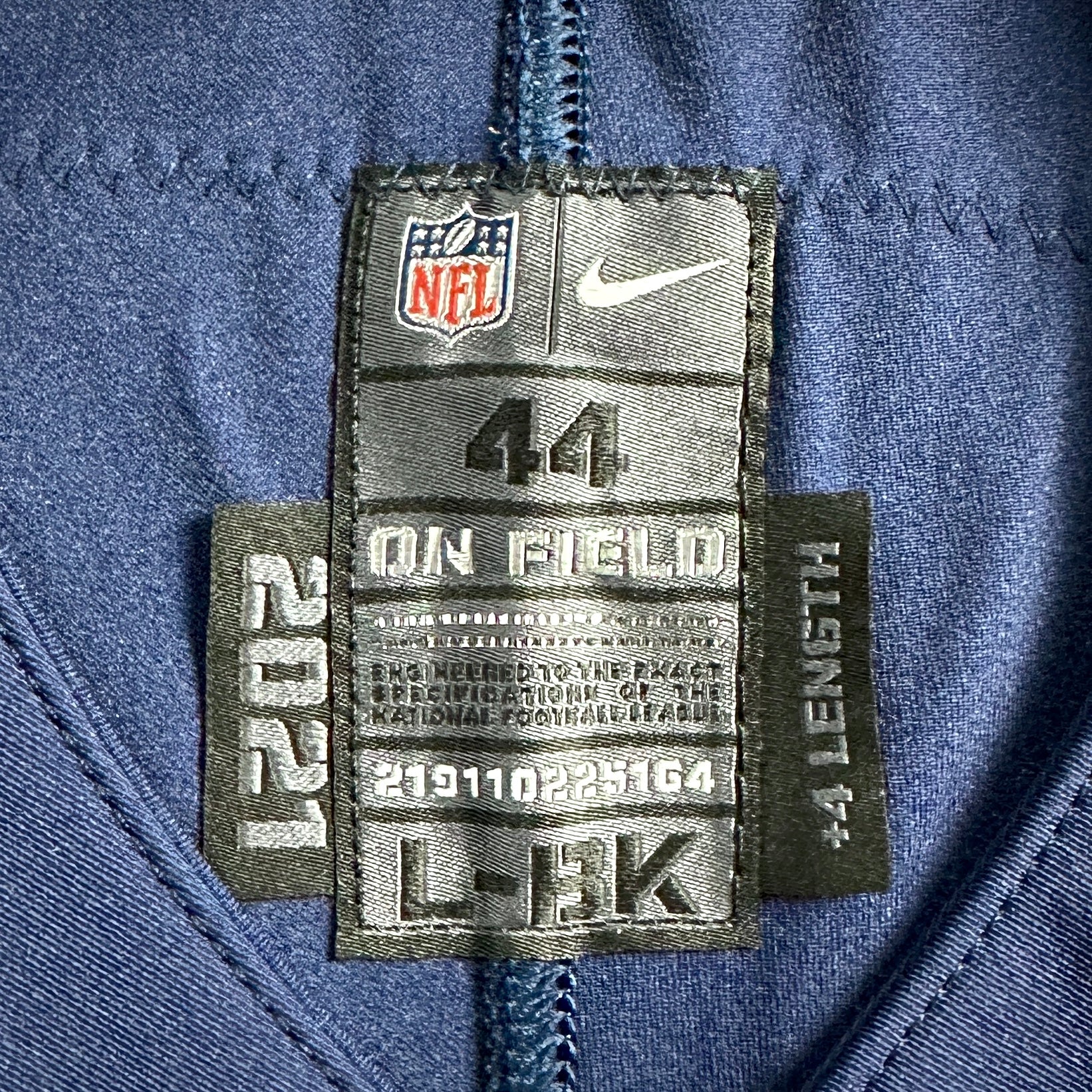 2021 Nike NFL Authentic Jersey Tennessee Titans Derrick Henry Autograph JSA