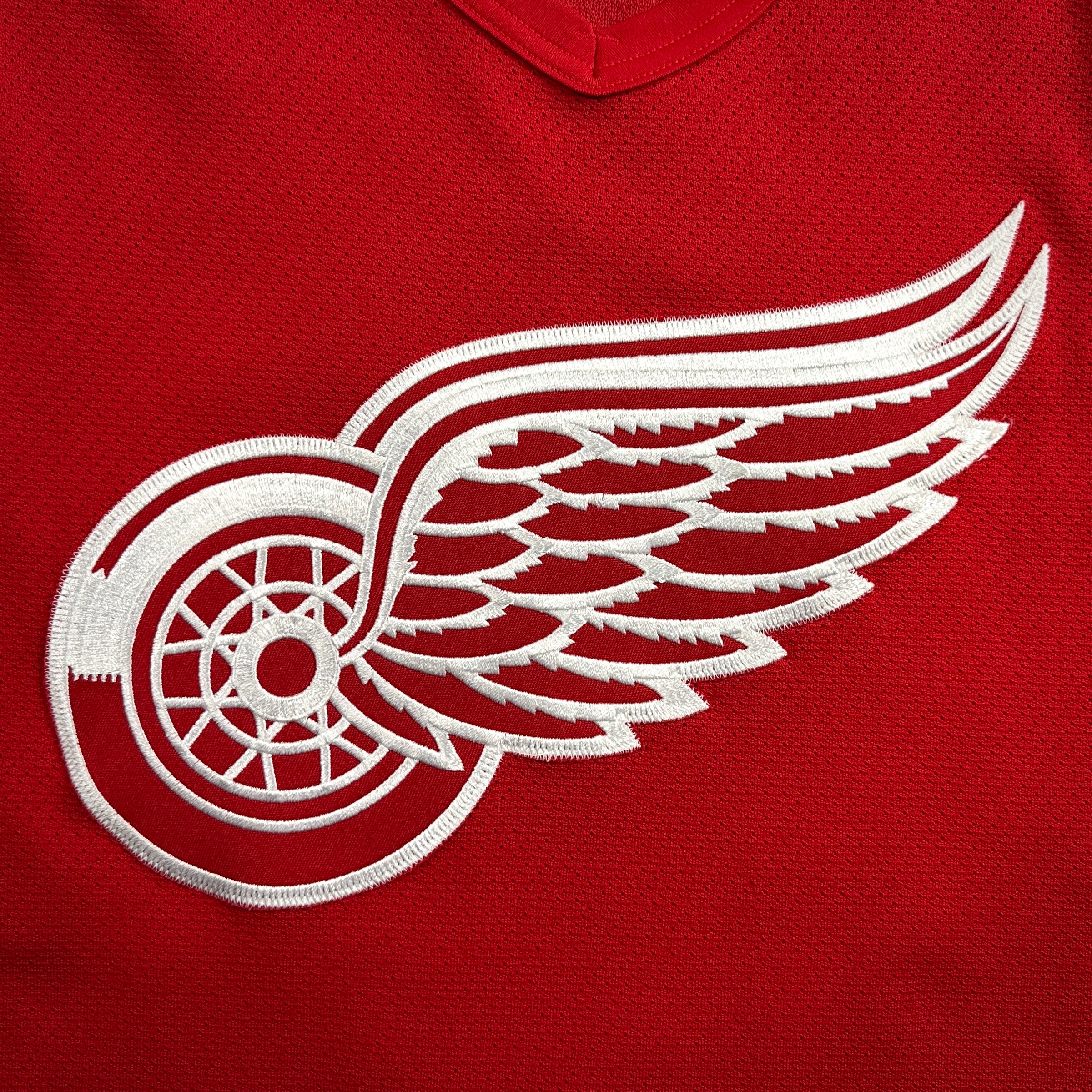 2005/06 Reebok NHL 6100 Pro Model Jersey Detroit Red Wings Sz. 48 Team Issued