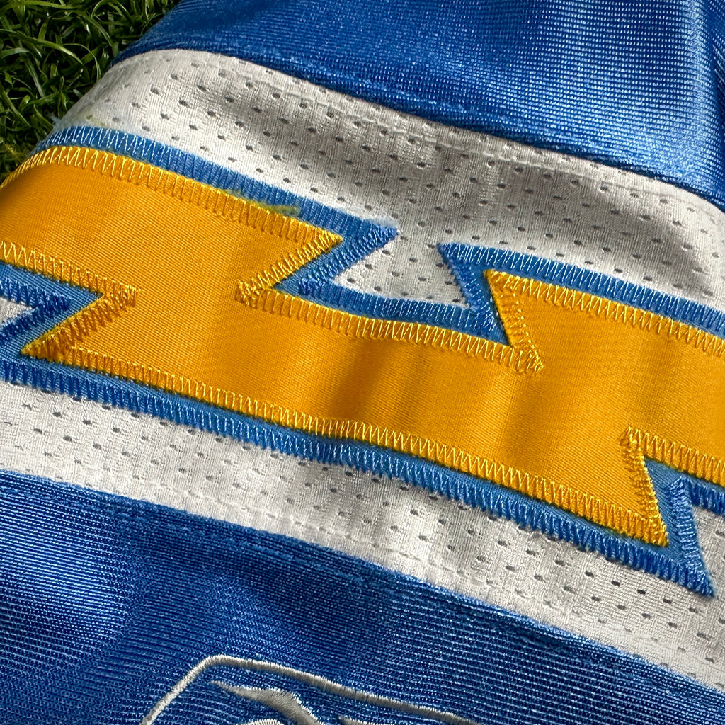 2002 Reebok NFL Authentic Jersey San Diego Chargers LaDanian Tomlinson 52 Throwback
