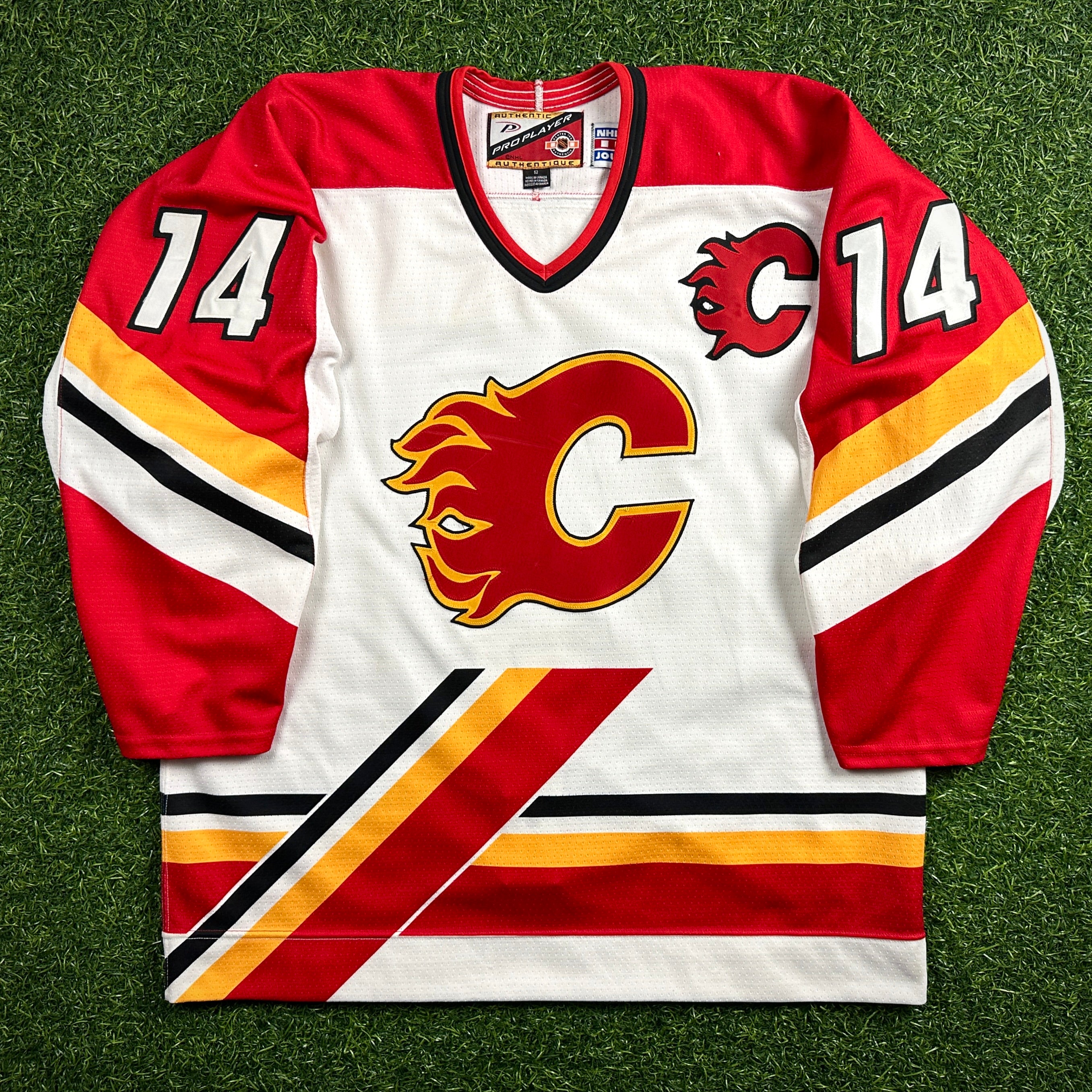 1998/99 Pro Player NHL Authentic Jersey Calgary Flames Theo Fleury Sz 52 Vintage