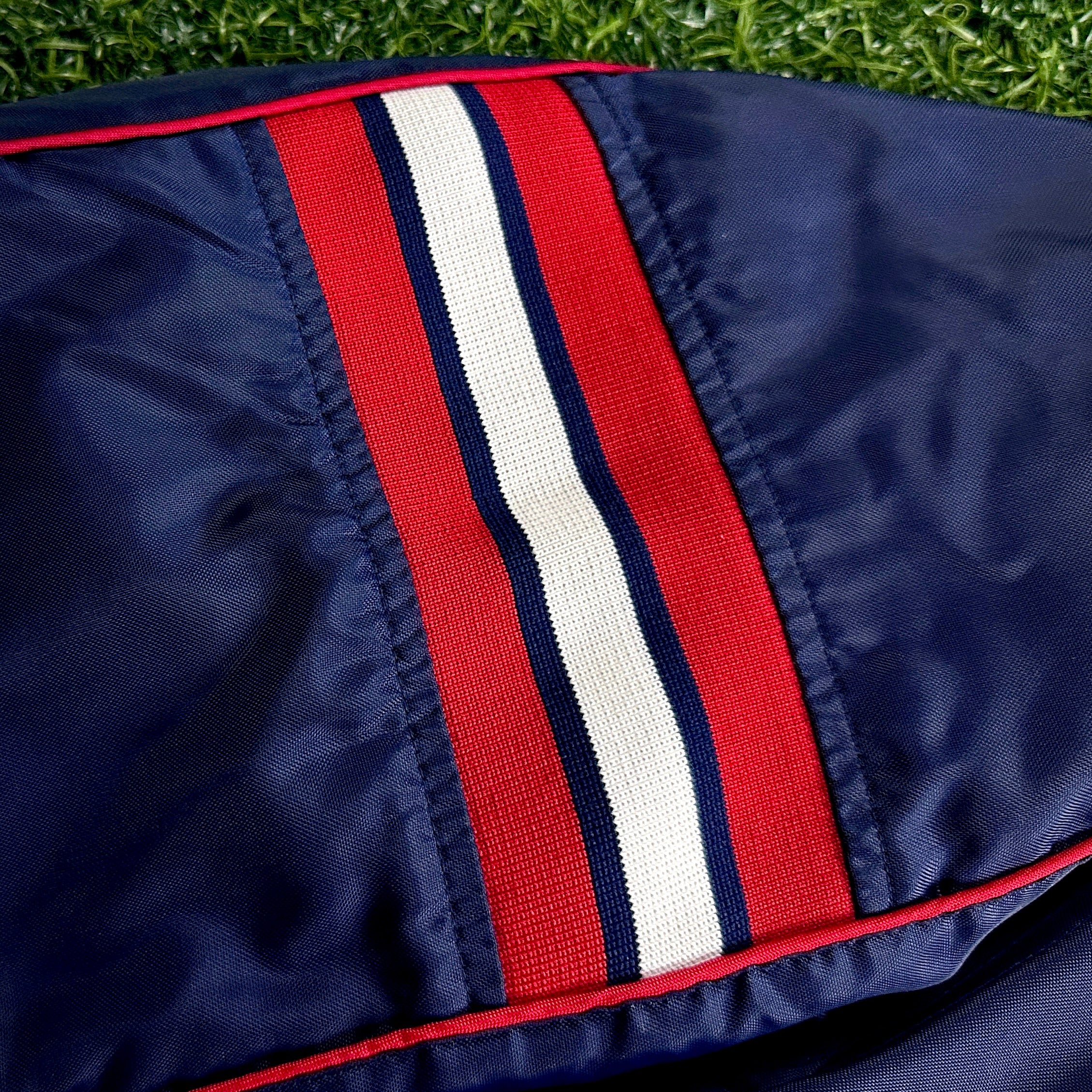 Rare! 2002 Reebok NFL Jacket New England Patriots Tom Brady 12 Sz. L Vintage
