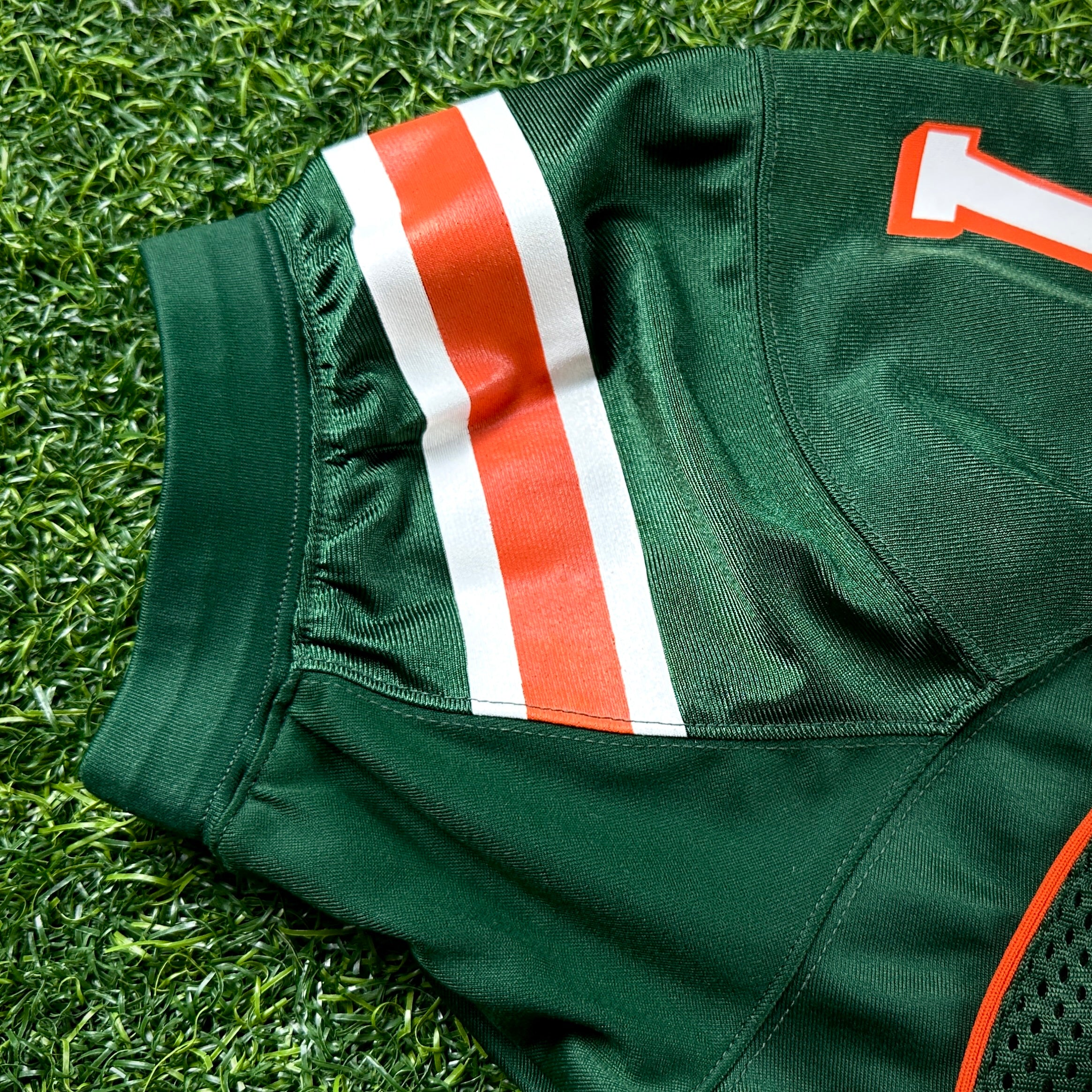 1999 Nike NCAA Game-Used Jersey Miami Hurricanes Jermell Weaver Sz. 48 Set 1