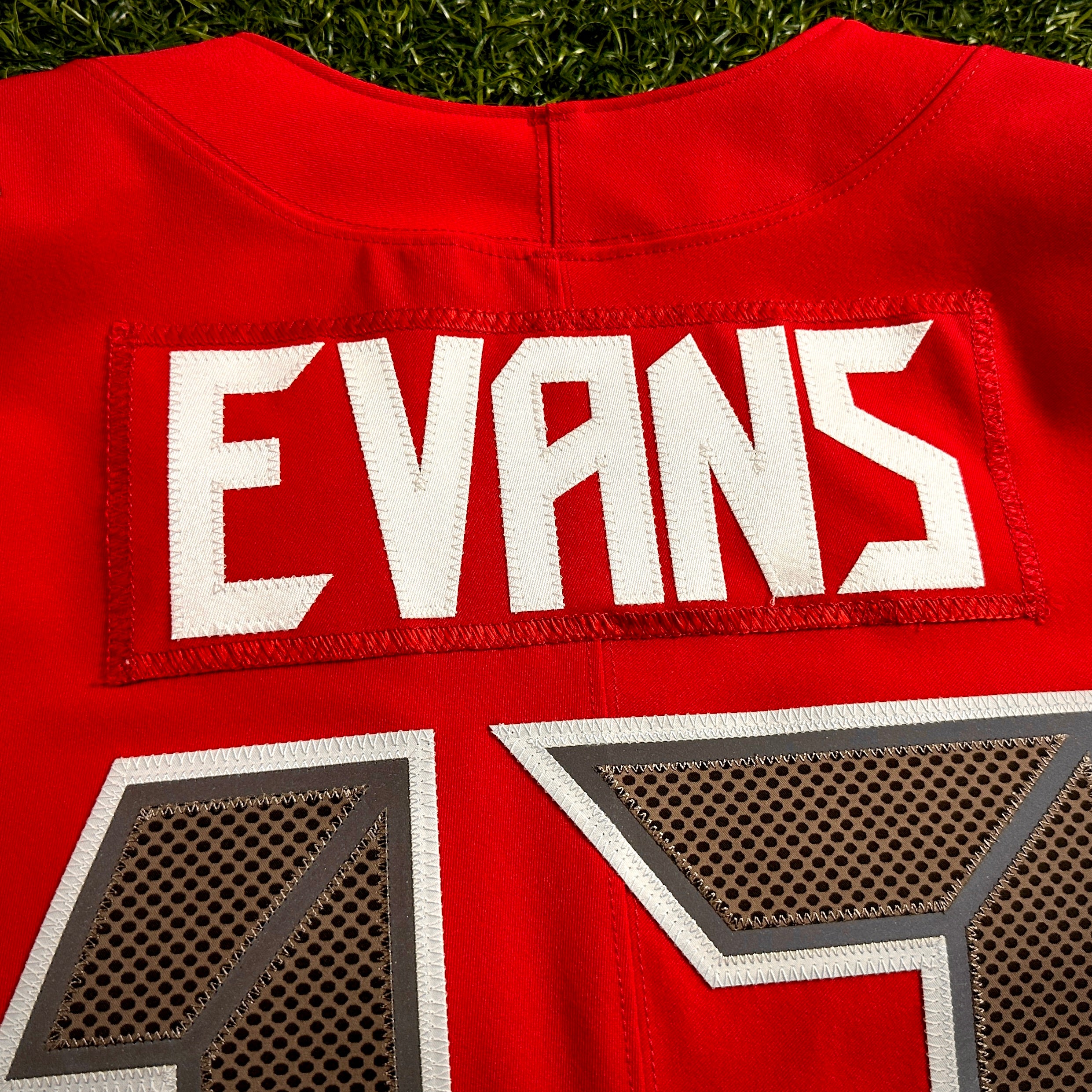 2017 Nike NFL Team-Issued Jersey Tampa Bay Buccaneers Mike Evans Color Rush Sz. 44 L-BK