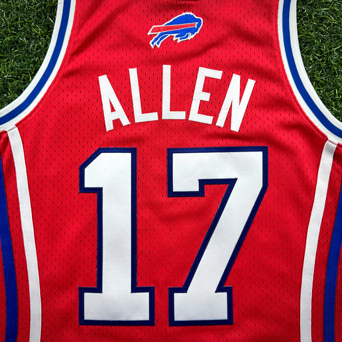 Mitchell & Ness NFL Authentic Buffalo Bills Custom Basketball Jersey Josh Allen Sz. M