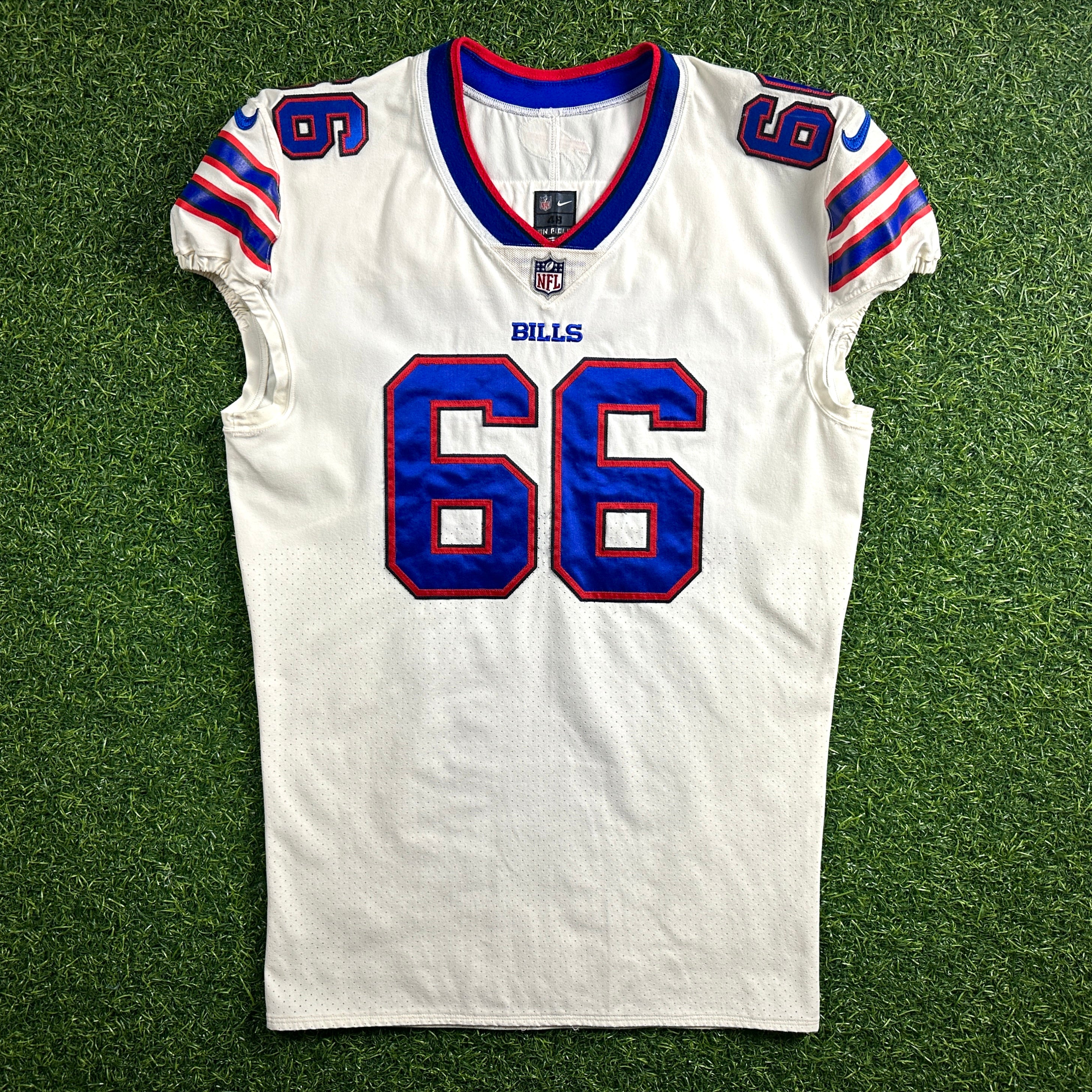 2017 Nike NFL Game-Used Jersey Buffalo Bills Seantrel Henderson Sz. 48 Team COA