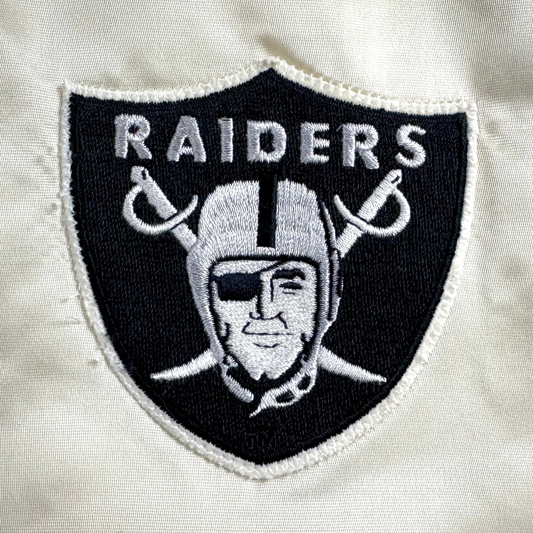 90’s Starter NFL Pro Line Jacket Los Angeles Raiders White Sz. XL (L) Vintage