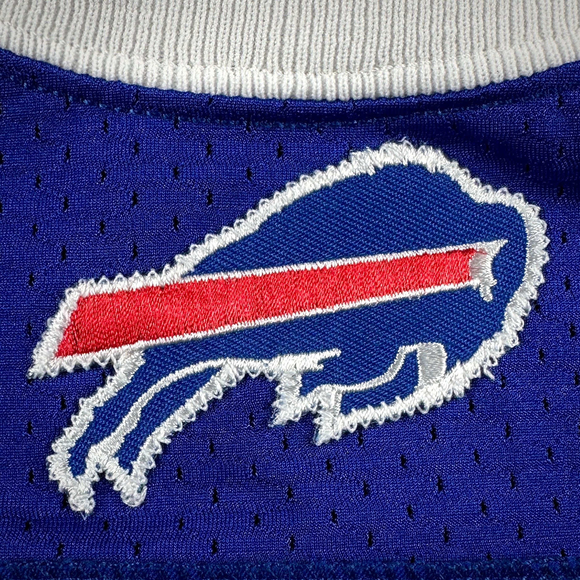 2016 Nike NFL Team-Issued Game Jersey Buffalo Bills Eric Wood Sz. 46 LINE COA