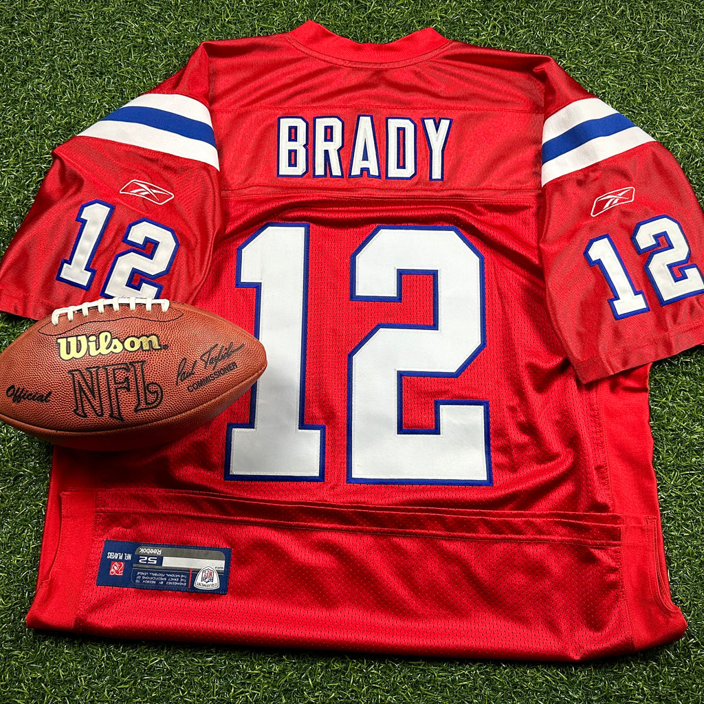 2011 Reebok NFL Authentic Red Throwback Jersey New England Patriots Tom Brady Sz. 52