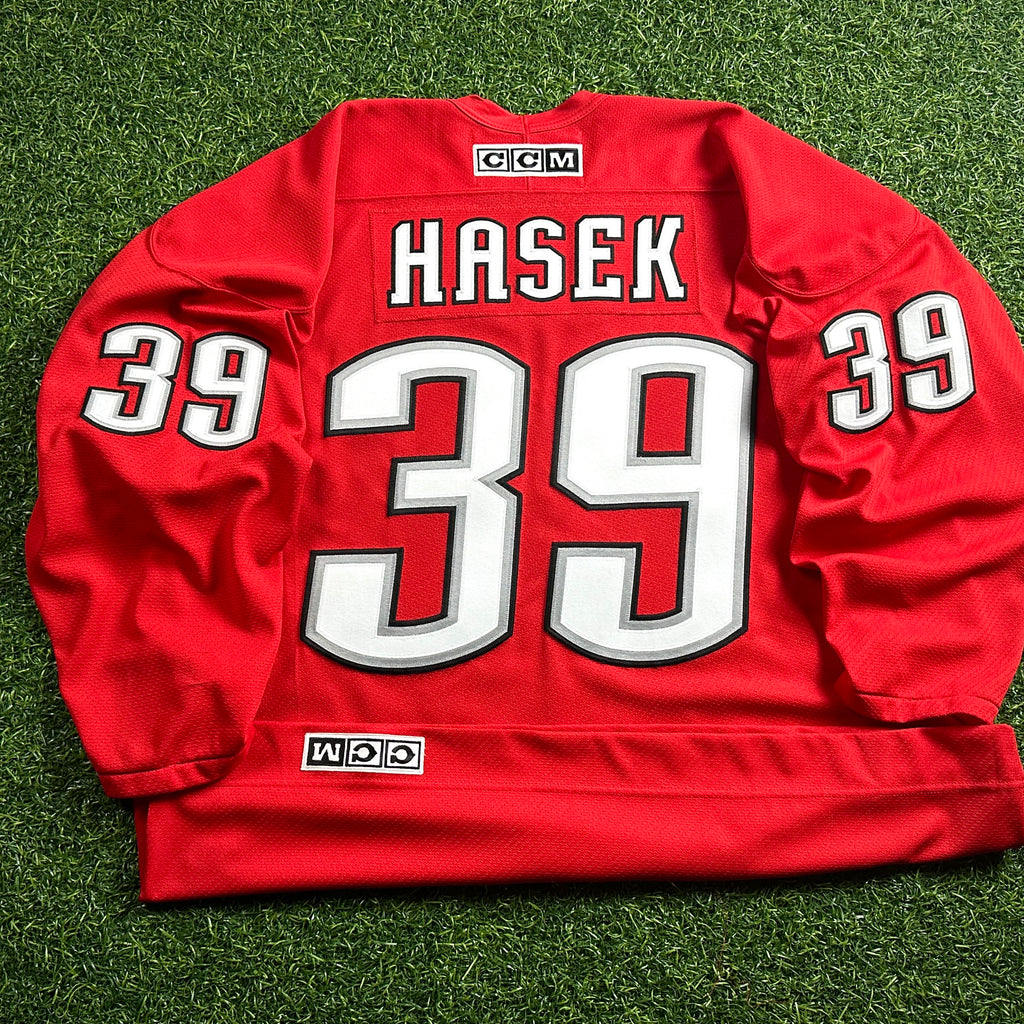 2000 CCM NHL Practice Jersey Buffalo Sabres Dominik Hasek Red Alternate Sz. XL