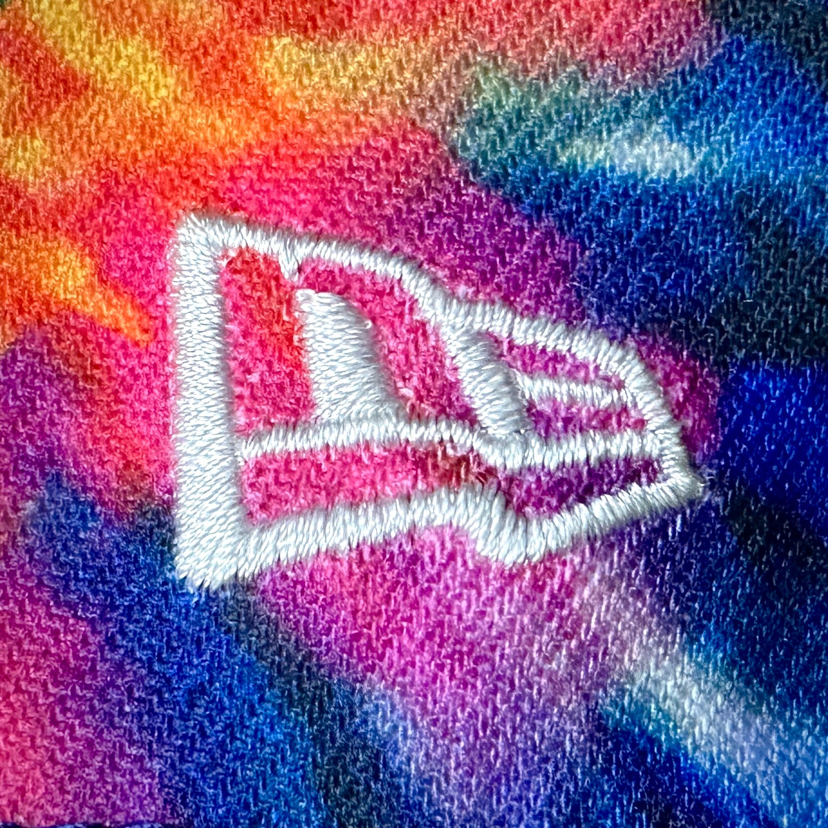 2018 New Era NFL Crucial Catch Hat Buffalo Bills Tie Dye Cancer Sz. M/L