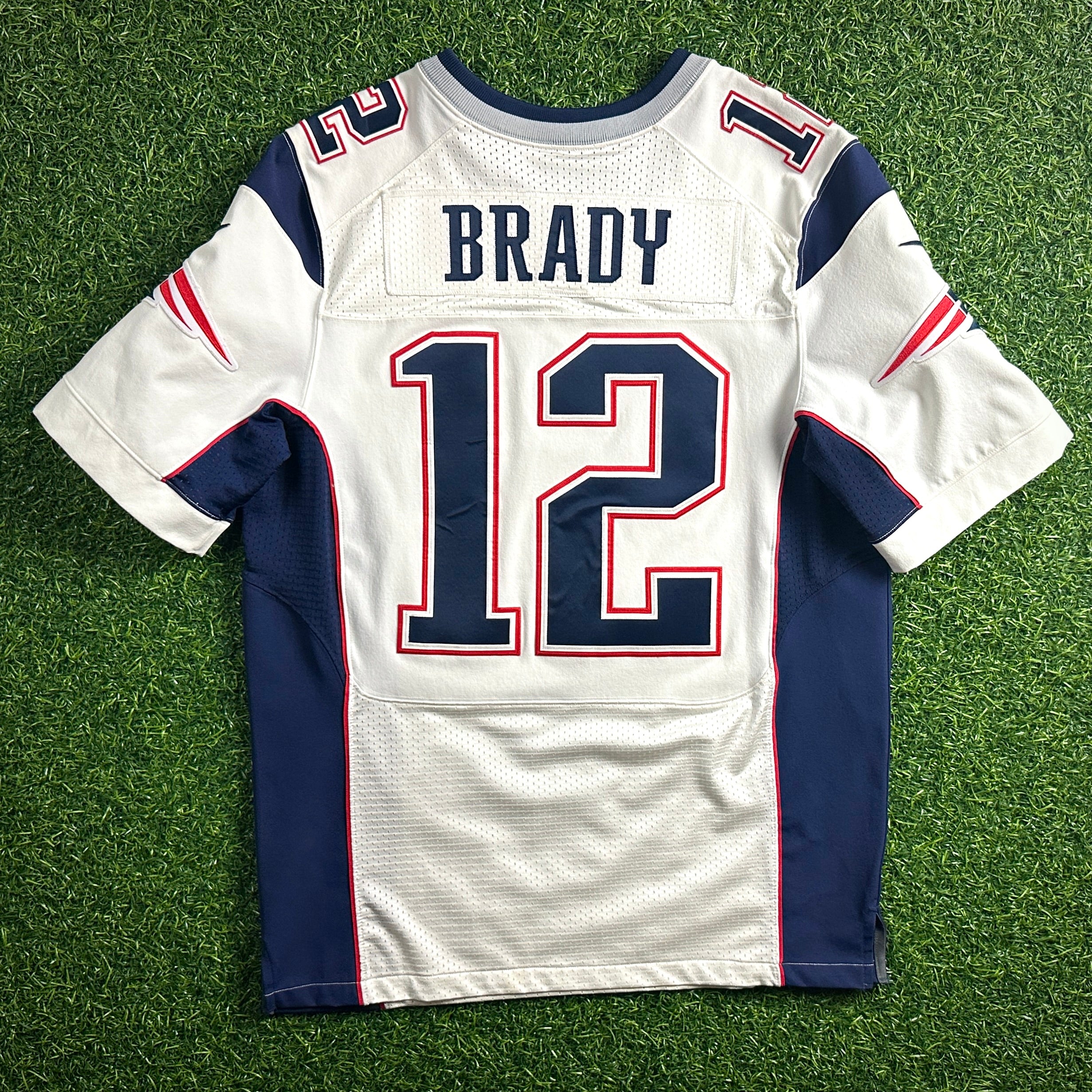 2014 Nike NFL Elite Authentic Jersey New England Patriots Tom Brady Sz. 44 Super Bowl XLIX MVP