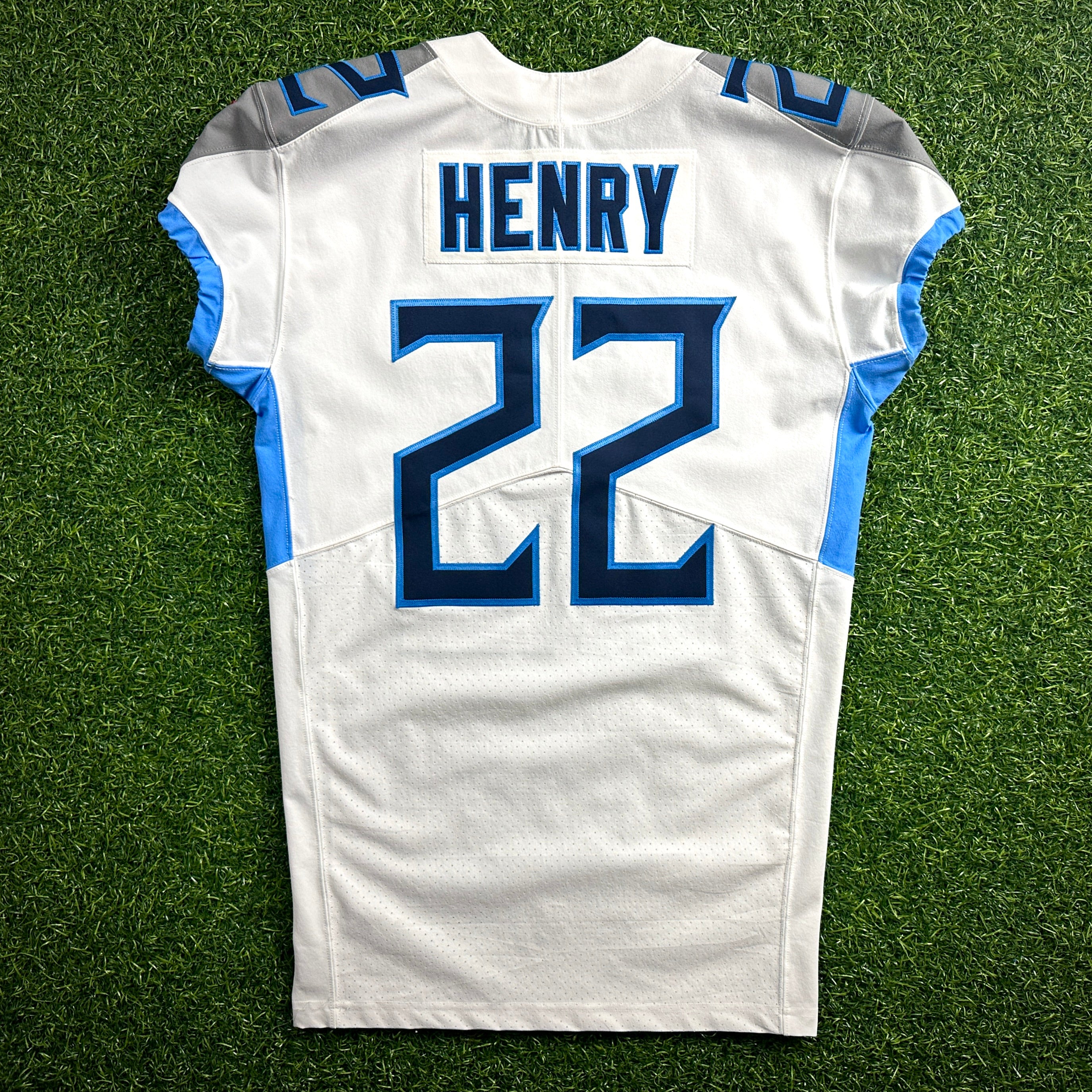 2022 Nike NFL Team-Issued Game Jersey Tennessee Titans Derrick Henry Sz. 44 SKILL
