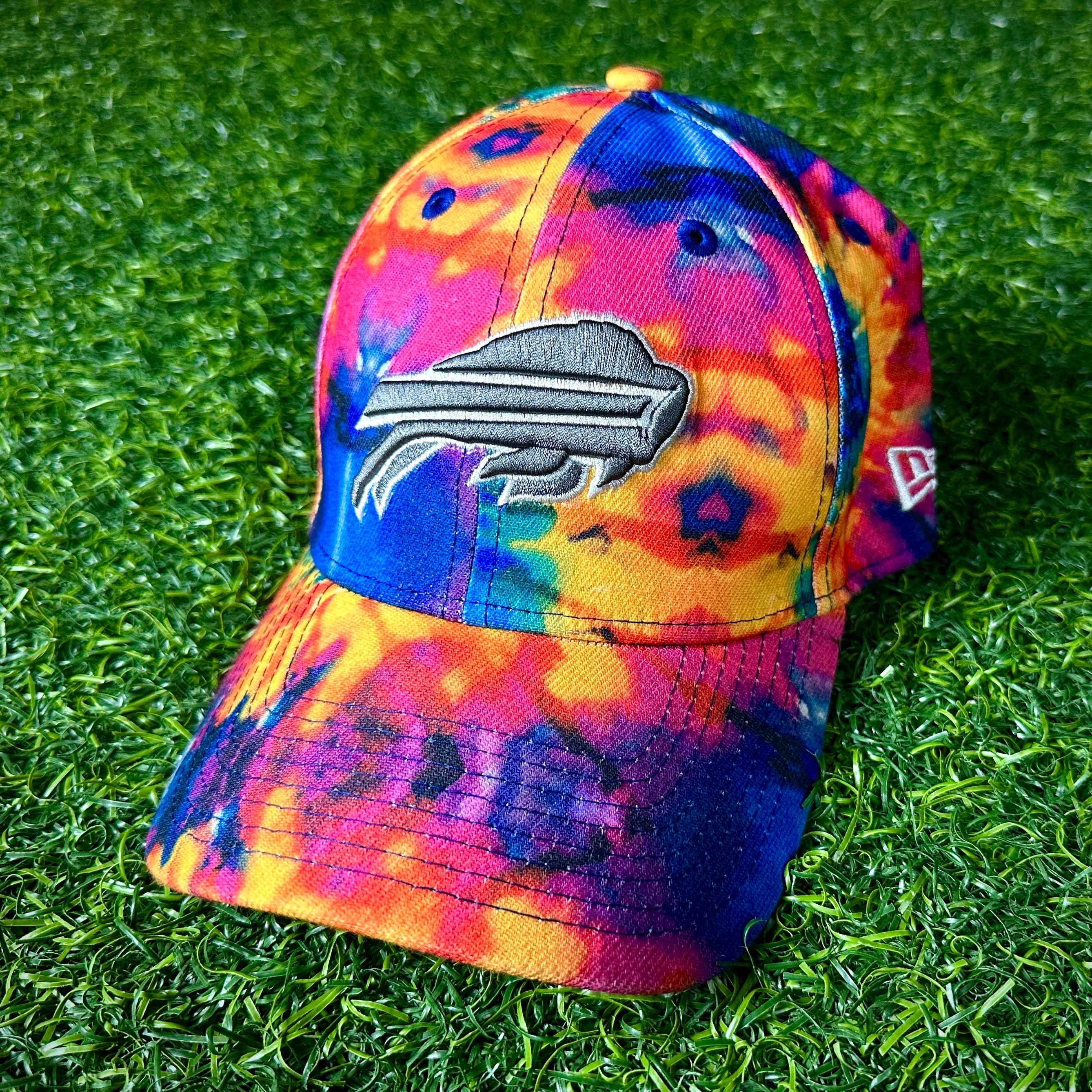 2018 New Era NFL Crucial Catch Hat Buffalo Bills Tie Dye Cancer Sz. M/L