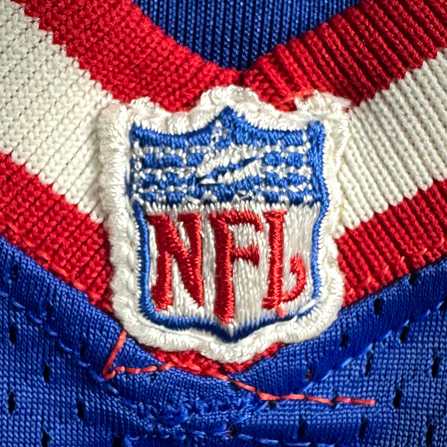 1995 Champion NFL Pro Line Authentic Jersey Buffalo Bills Jim Kelly Sz. 40