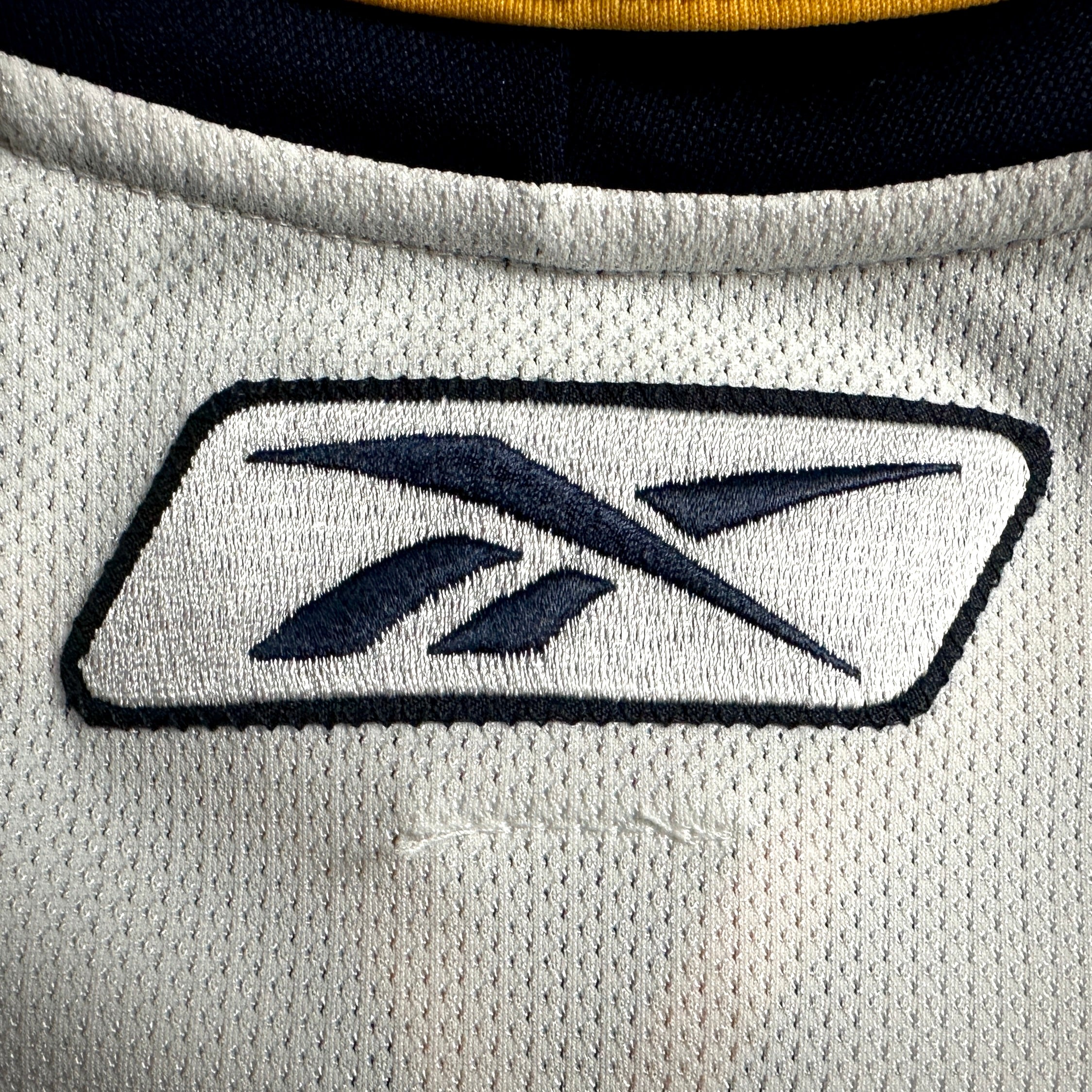 New! 2007/08 Reebok NHL Team-Issued Jersey Buffalo Sabres Sz. 56 White Slug MiC