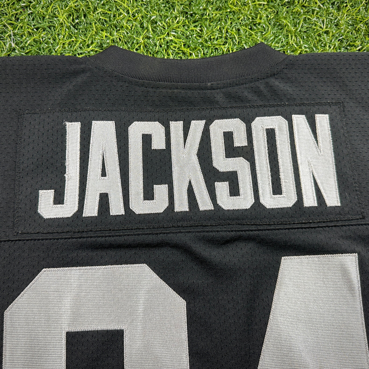 New! Mitchell & Ness NFL 1990 Authentic Jersey Los Angeles Raiders Bo Jackson Sz. 40 (M) Throwback