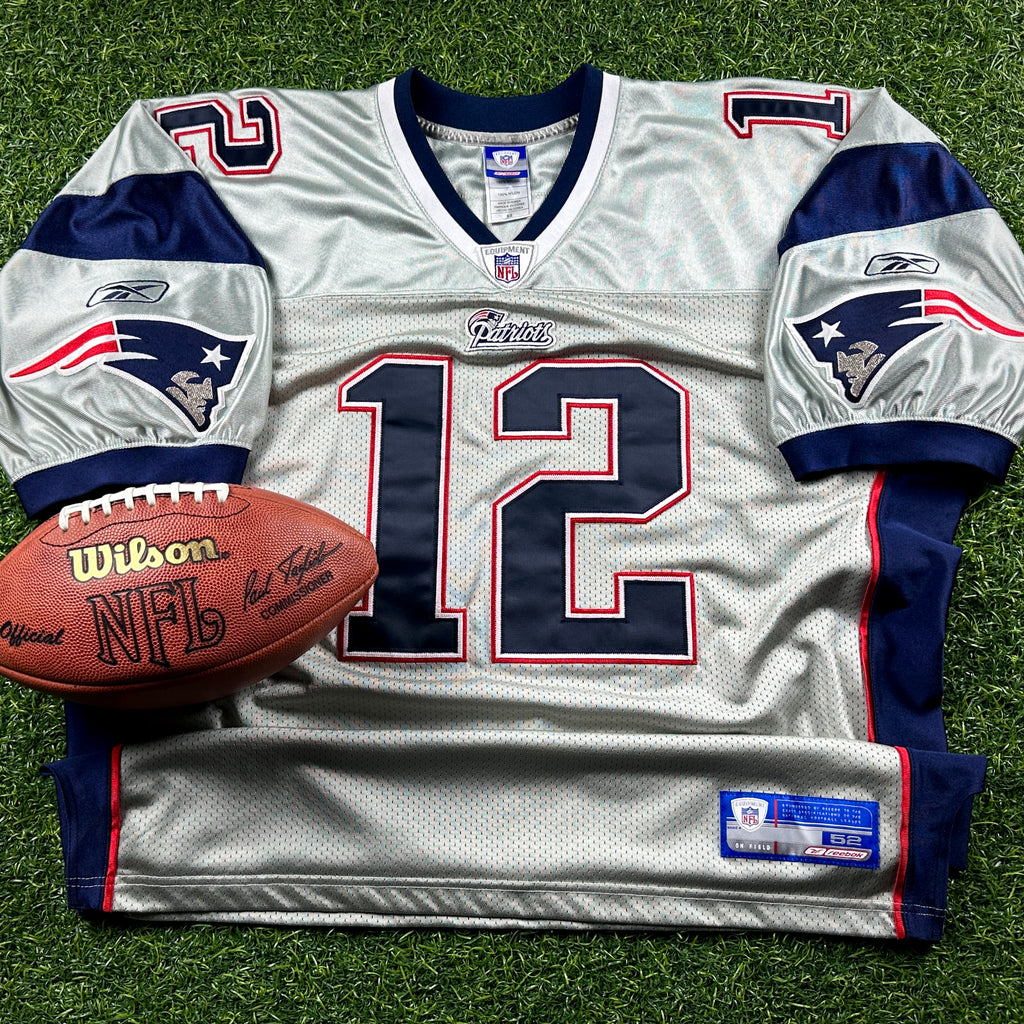 2003 Reebok NFL Authentic Jersey New England Patriots Tom Brady Sz. 52 Silver Alternate