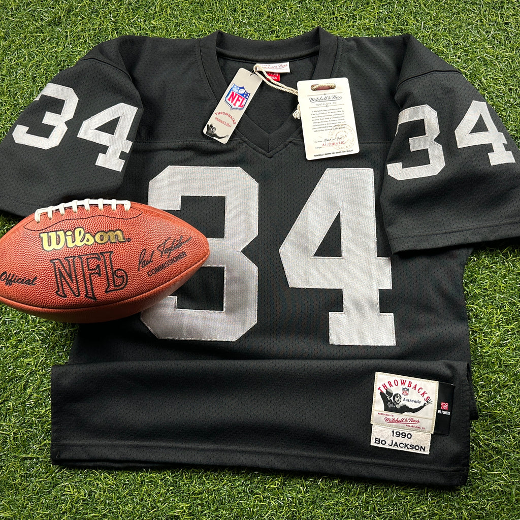 New! Mitchell & Ness NFL 1990 Authentic Jersey Los Angeles Raiders Bo Jackson Sz. 40 (M) Throwback