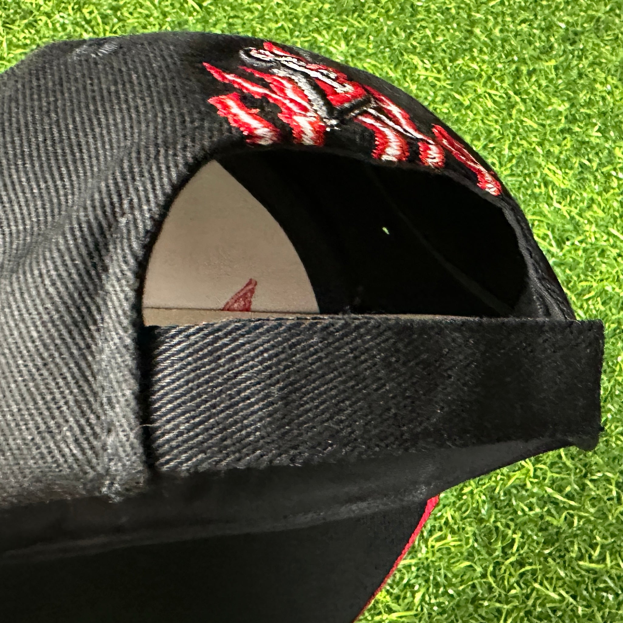 1996 American Needle NHL Strapback Hat Buffalo Sabres Flames Goathead NWT