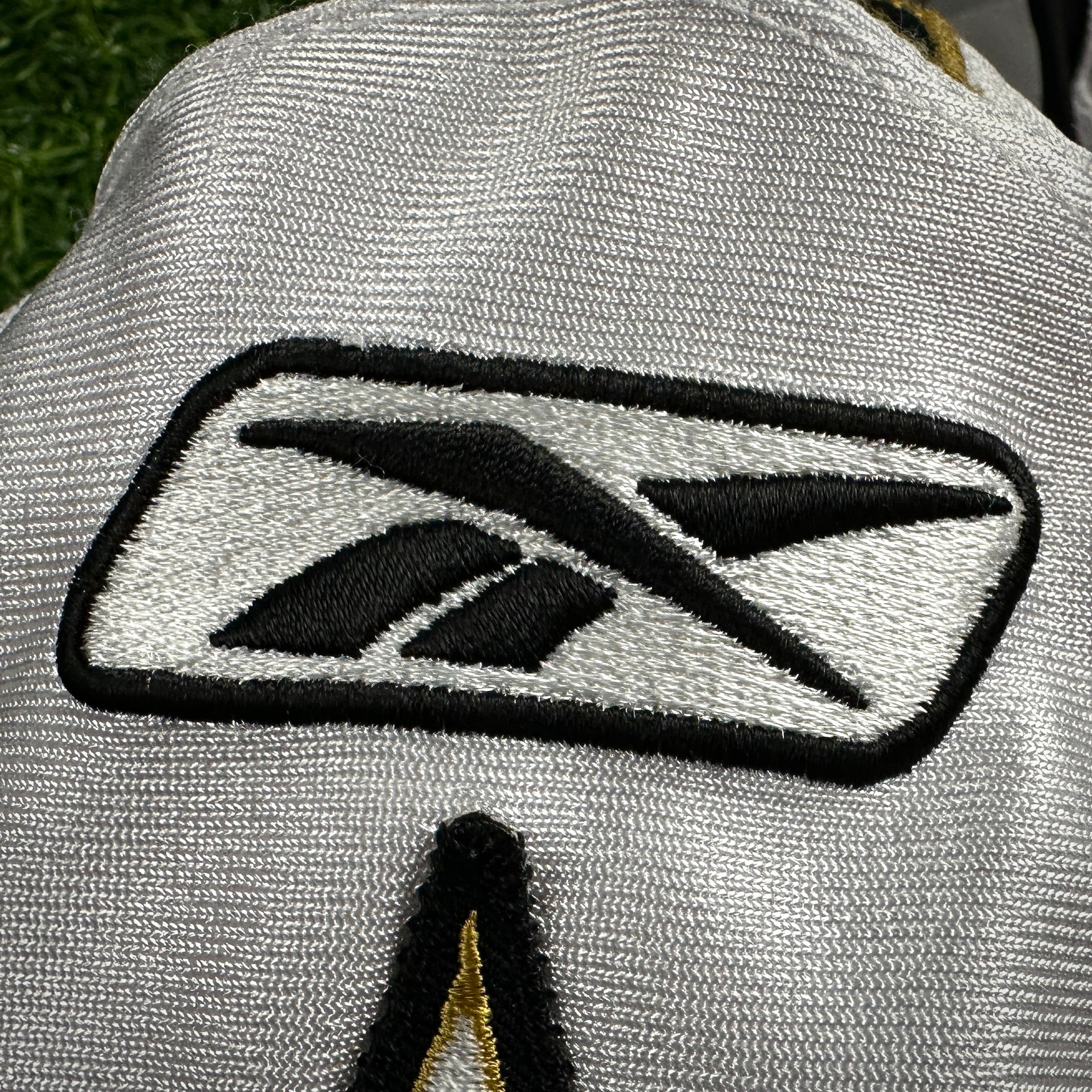 2010 Reebok NFL Team-Issued Game Jersey New Orleans Saints Chris Ivory Sz. 44 Rookie