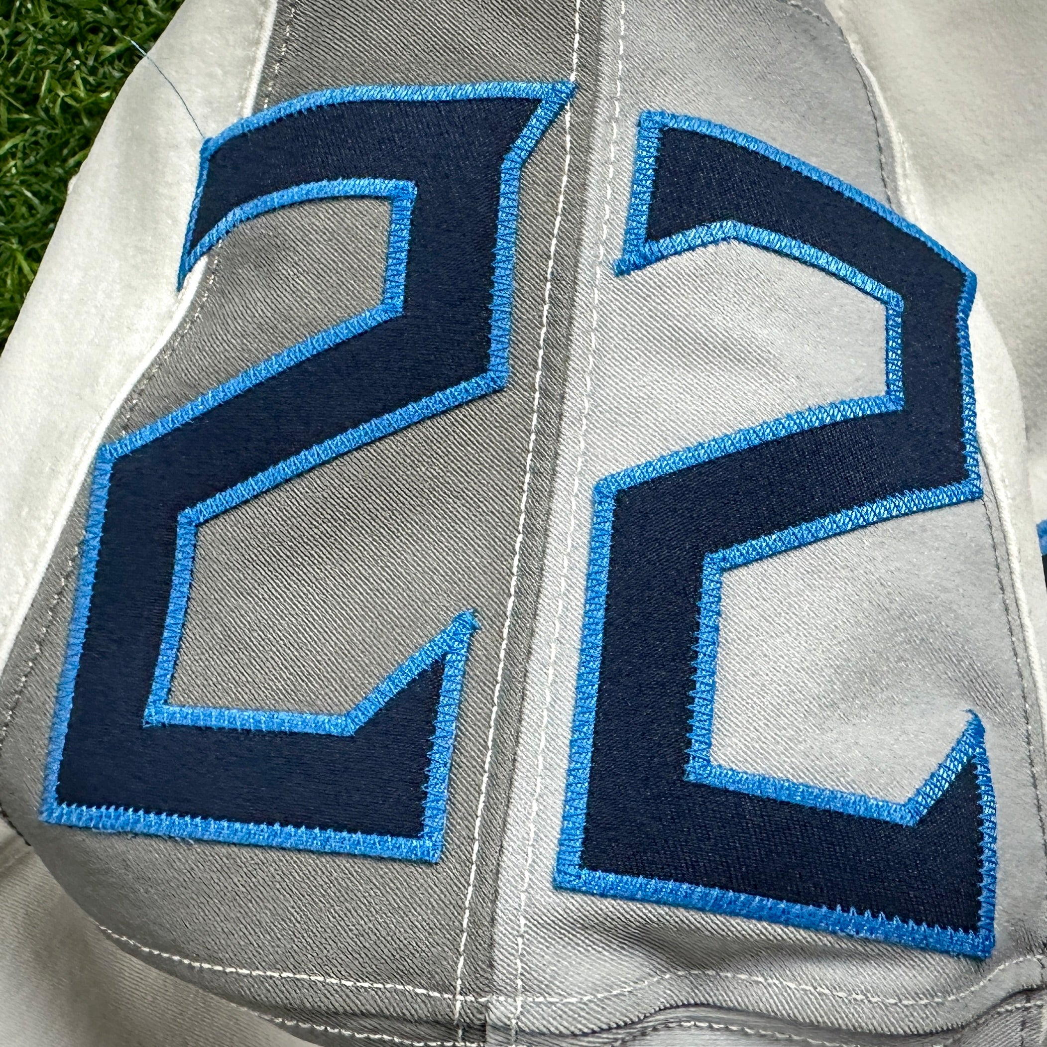 2022 Nike NFL Team-Issued Game Jersey Tennessee Titans Derrick Henry Sz. 44 SKILL