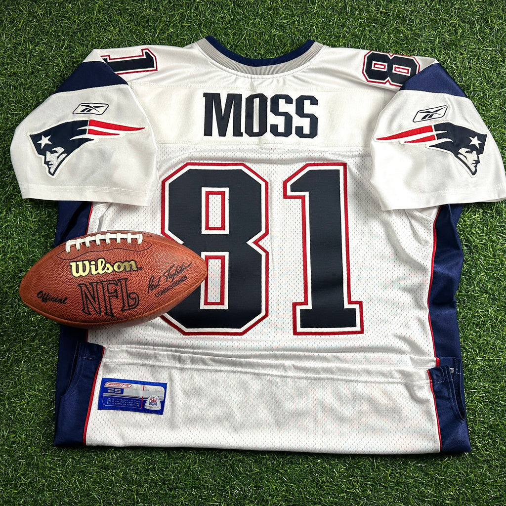 2007 Reebok NFL Authentic Jersey New England Patriots Randy Moss White Away Sz. 52