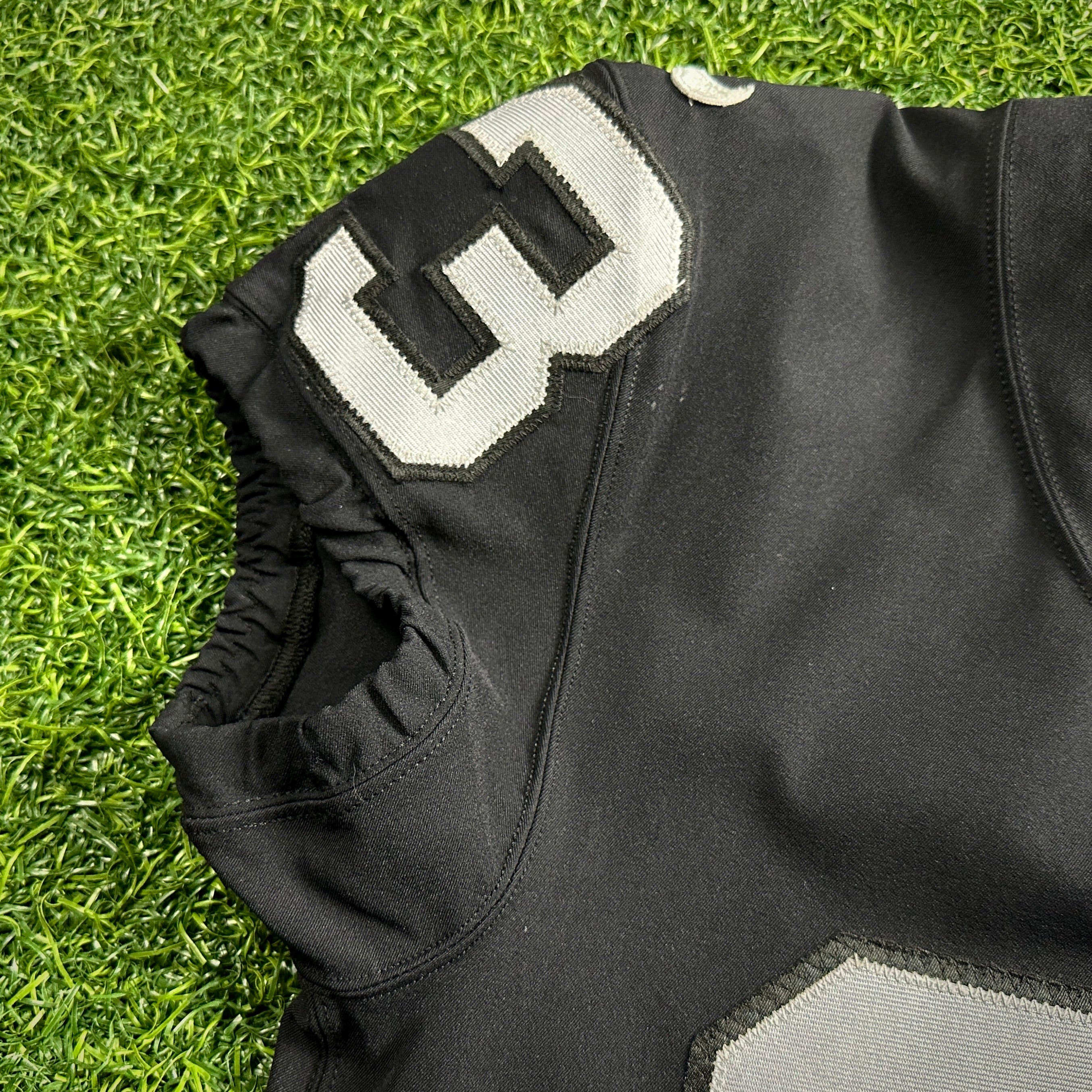 2022 Nike NFL Game Used Worn Jersey Las Vegas Raiders Roderic Teamer Inscribed