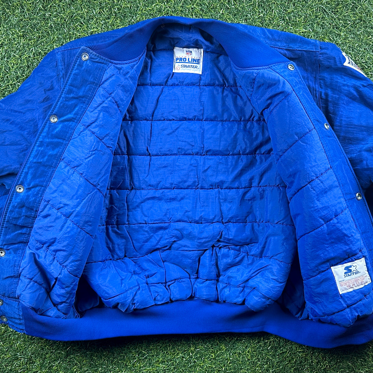 90’s Starter NFL Pro Line Jacket Buffalo Bills Sz. L (M) Vintage Heavyweight