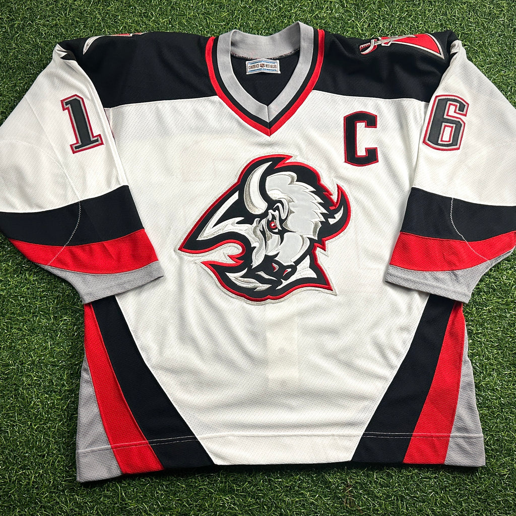 1996 CCM NHL Center Ice Authentic Jersey Buffalo Sabres Pat LaFontaine Sz. 52