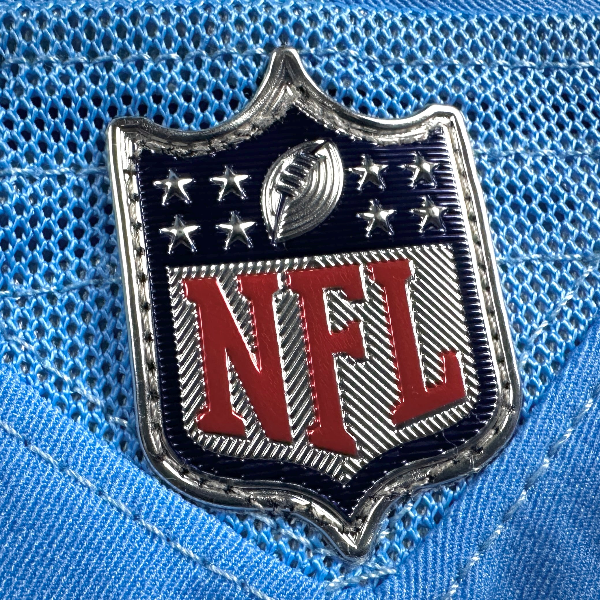 2022 Nike NFL Team-Issued Jersey Tennessee Titans Derrick Henry Autograph Beckett