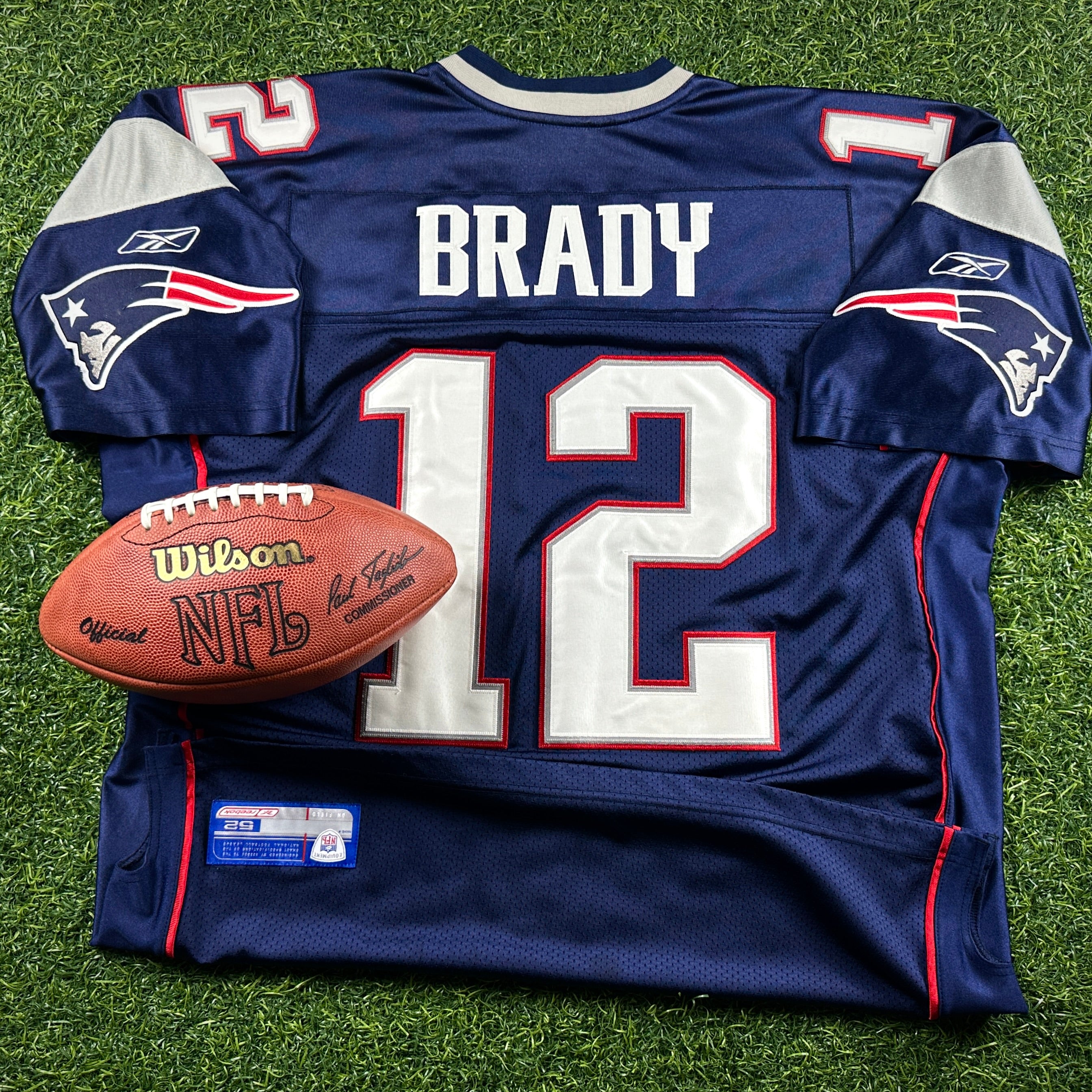2003 Reebok NFL Authentic Jersey New England Patriots Tom Brady Sz. 52 Super Bowl XXXVIII