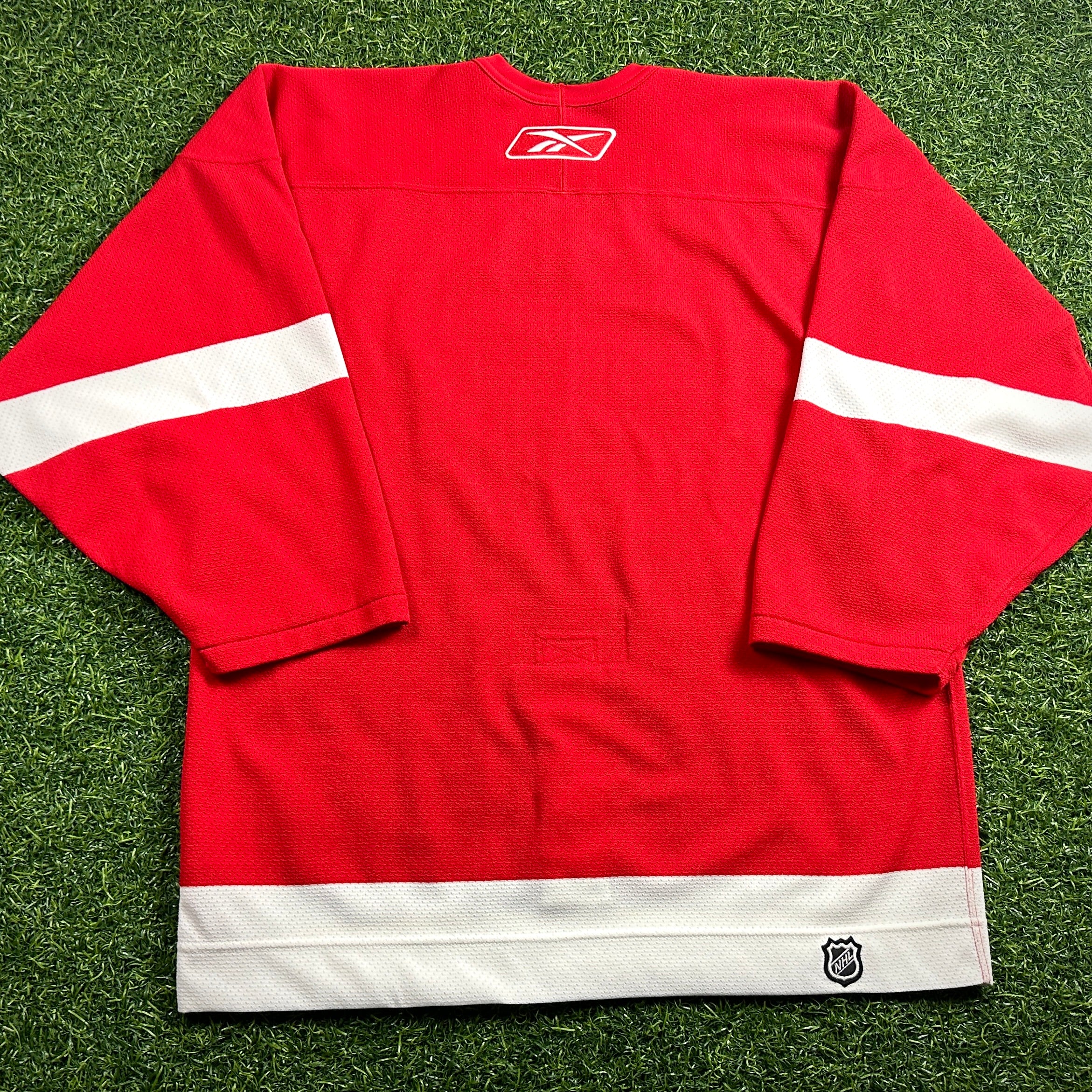 2005/06 Reebok NHL 6100 Pro Model Jersey Detroit Red Wings Sz. 48 Team Issued